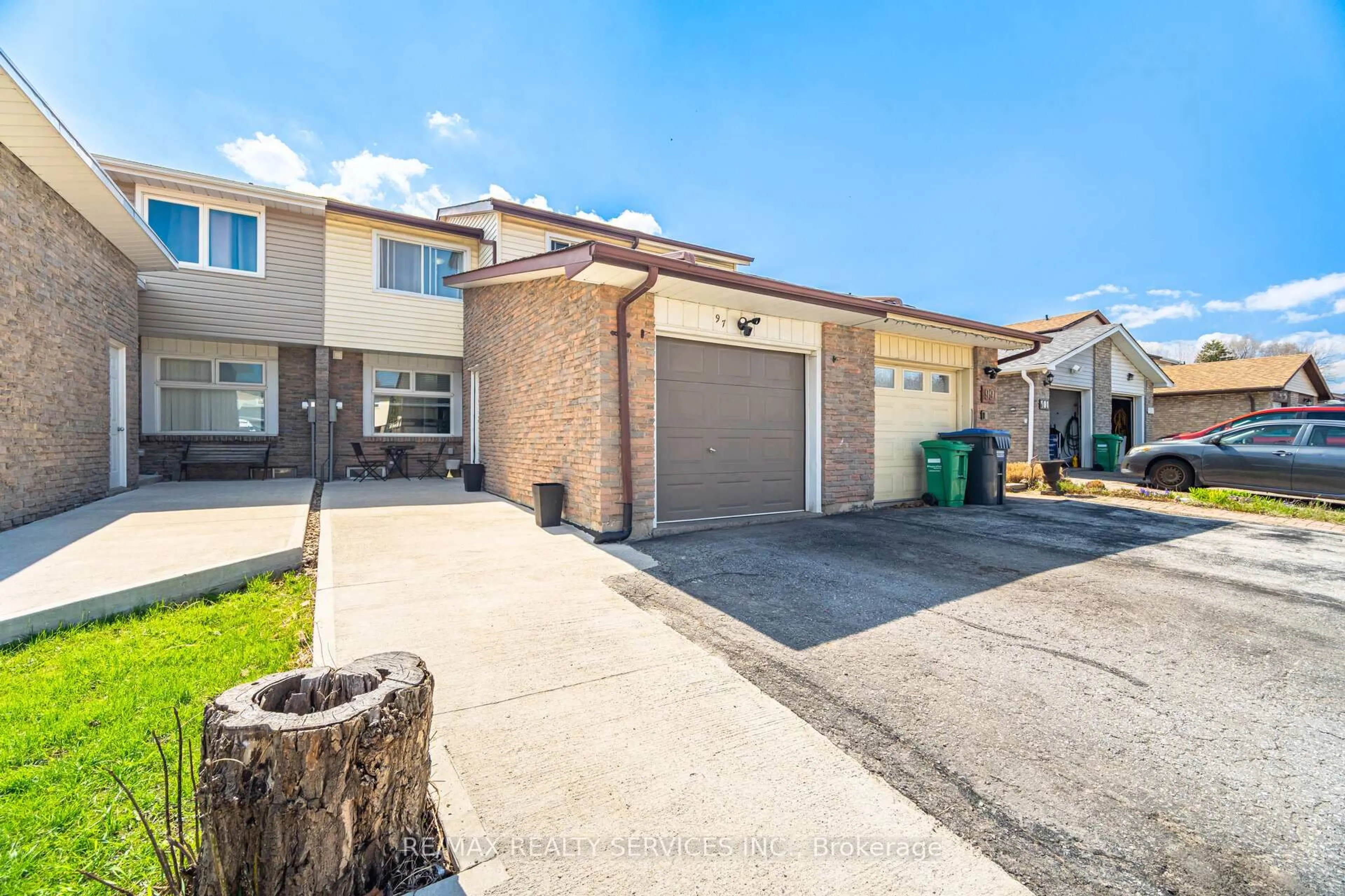 A pic from outside/outdoor area/front of a property/back of a property/a pic from drone, street for 97 Greene Dr, Brampton Ontario L6V 2P2