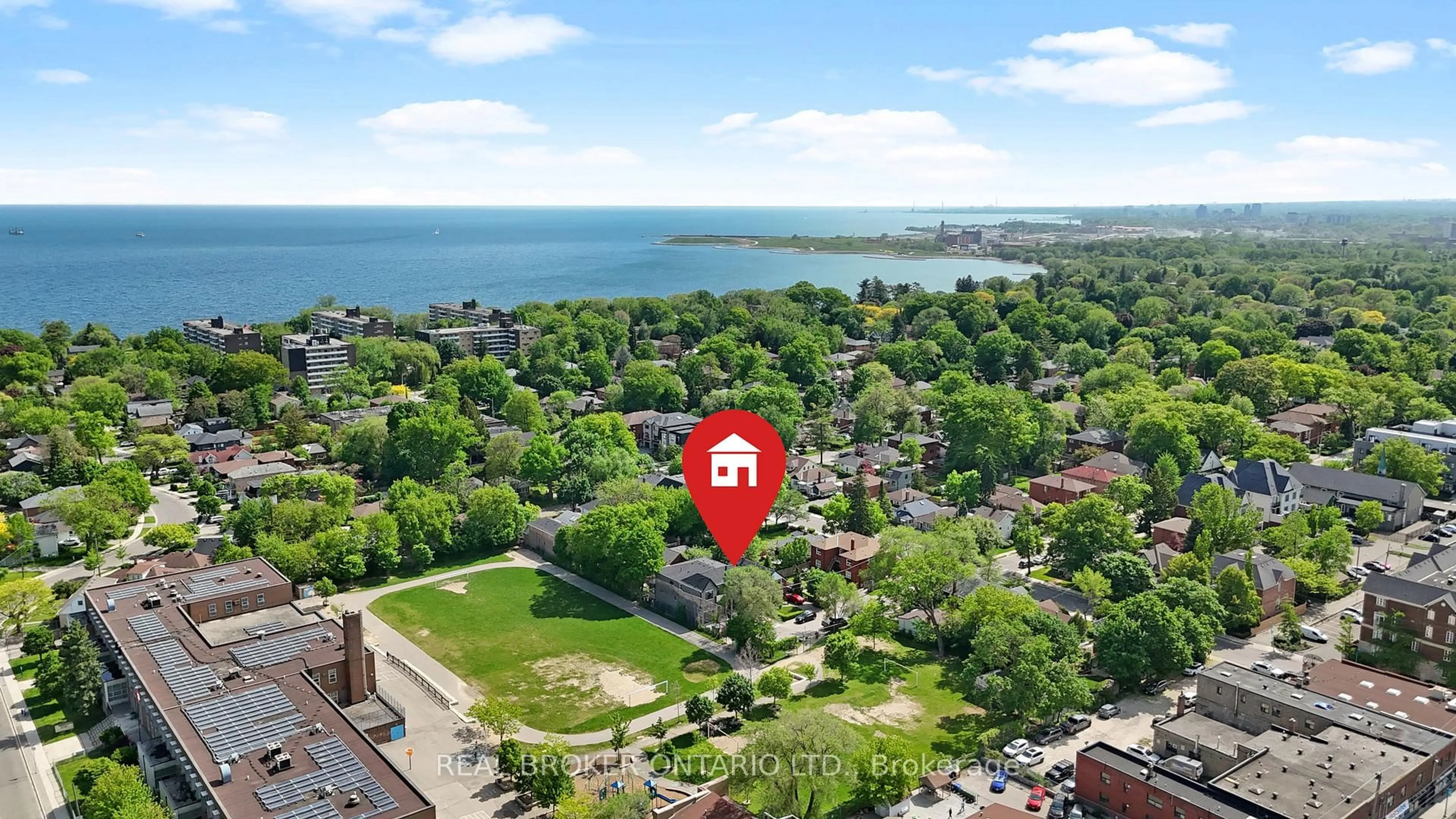 A pic from outside/outdoor area/front of a property/back of a property/a pic from drone, water/lake/river/ocean view for 5 Marina Ave, Toronto Ontario M8V 1A1