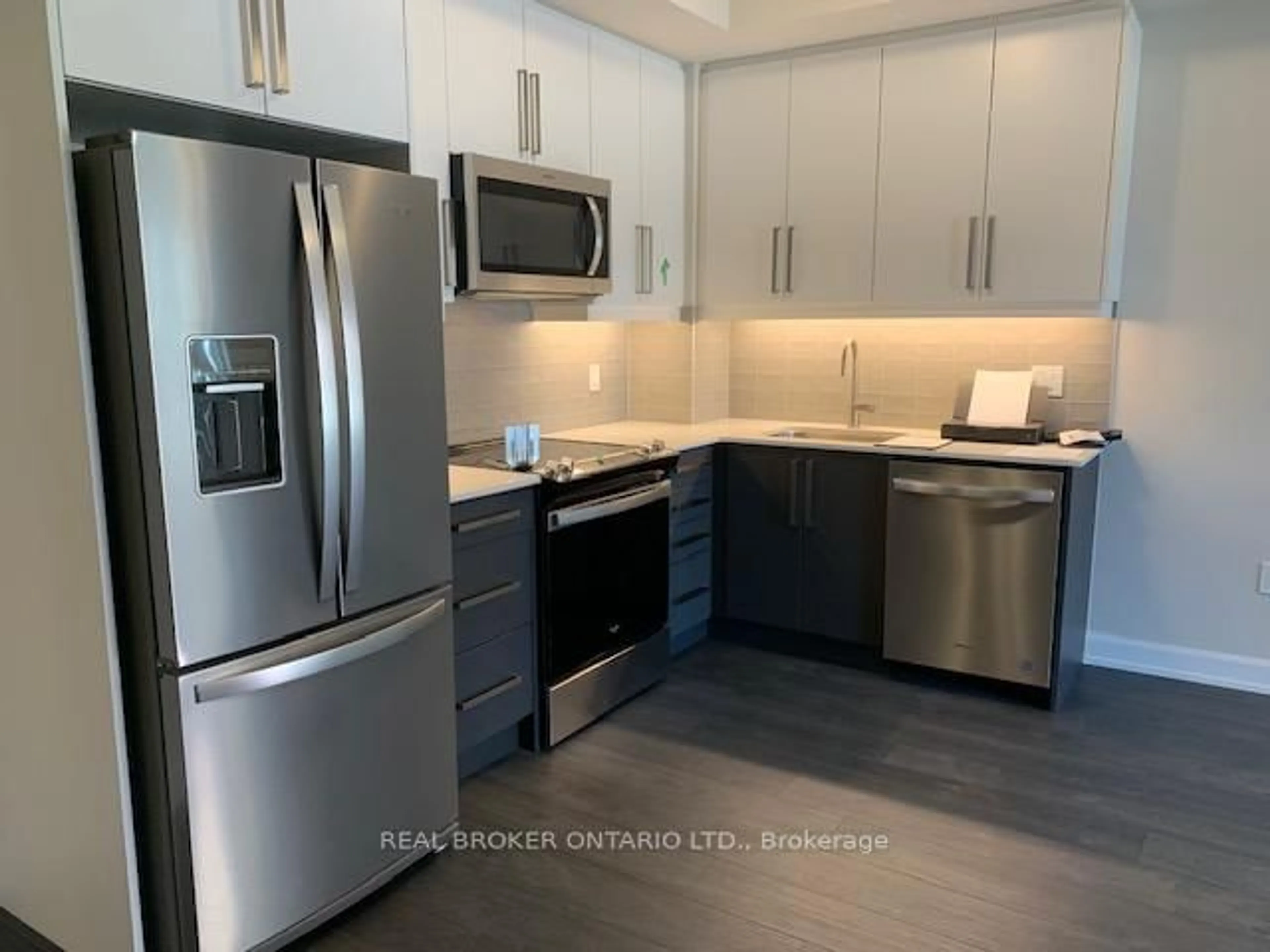 Unknown for 3200 William Coltson Ave #306, Oakville Ontario L6H 7W6