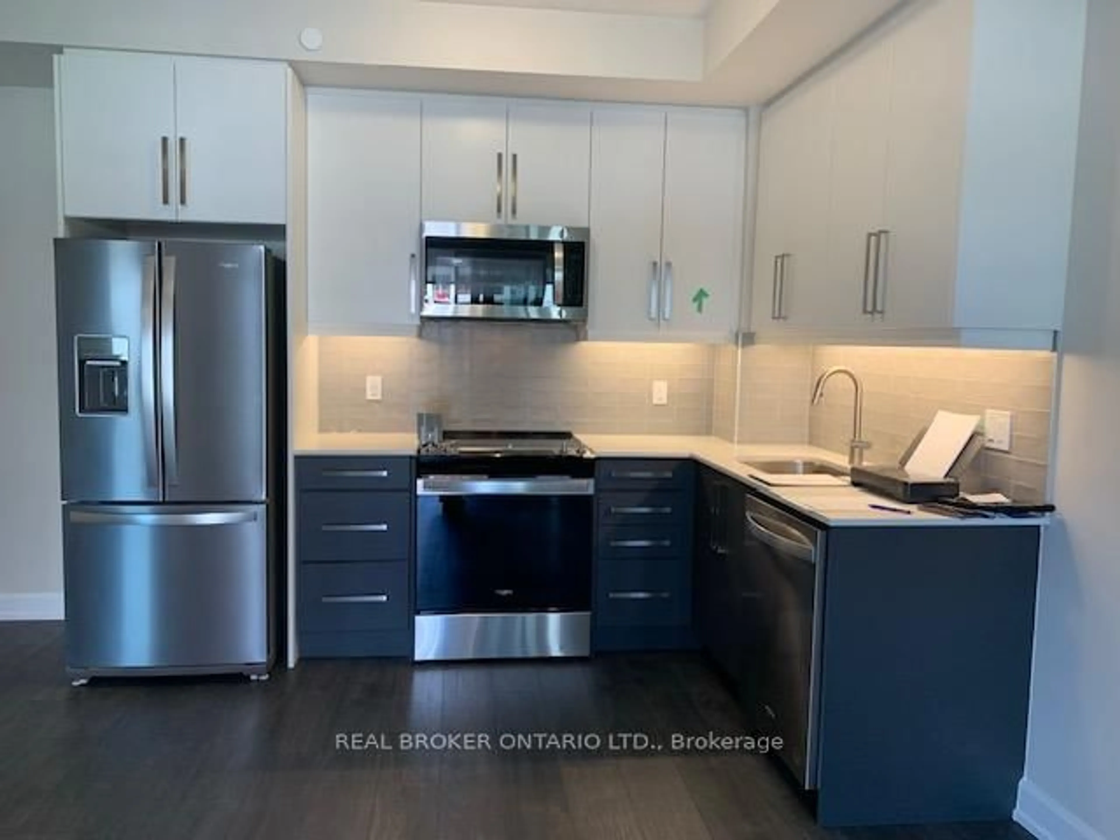 Unknown for 3200 William Coltson Ave #306, Oakville Ontario L6H 7W6