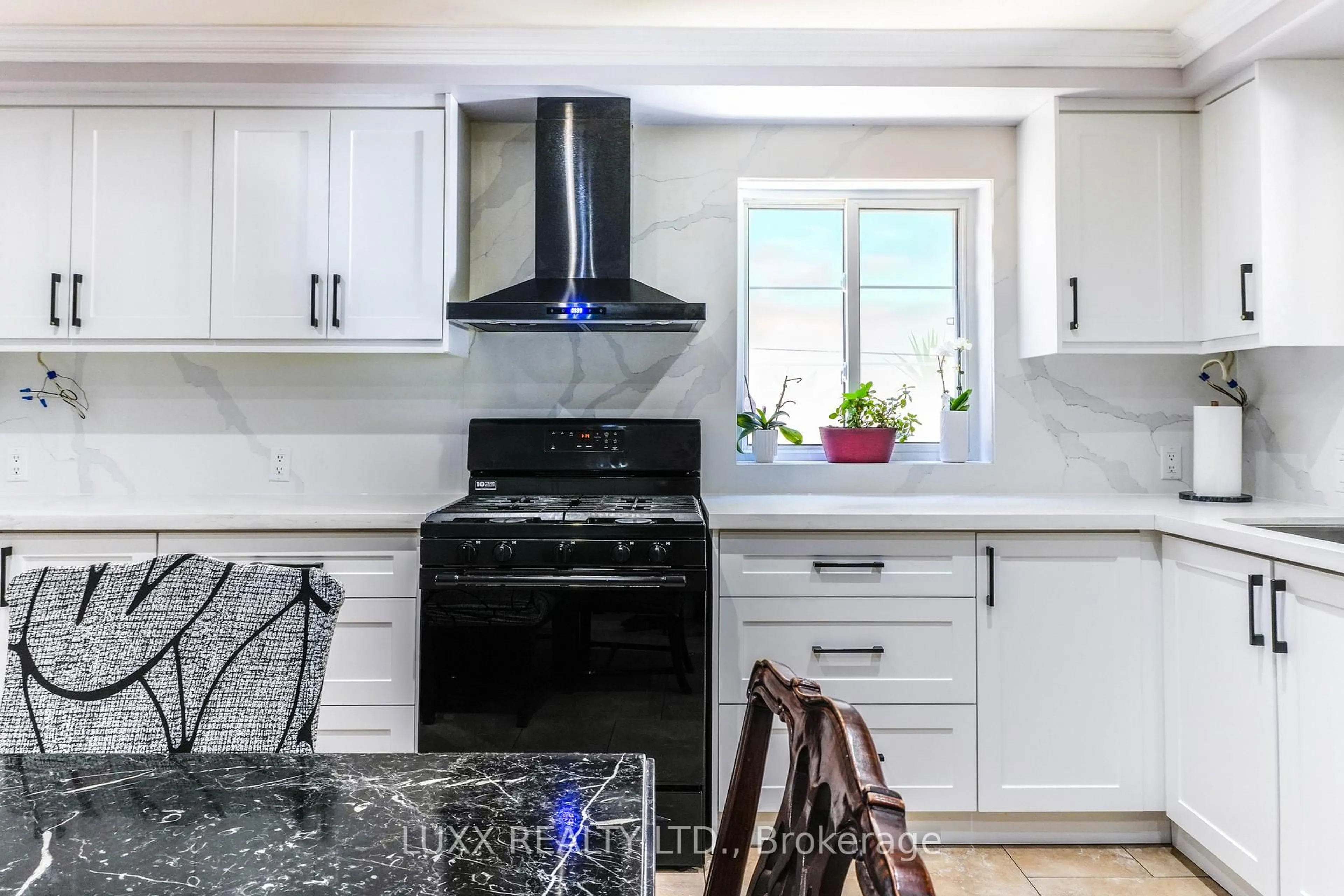 Contemporary kitchen, ceramic/tile floor for 148 Northland Ave, Toronto Ontario M6N 2E2