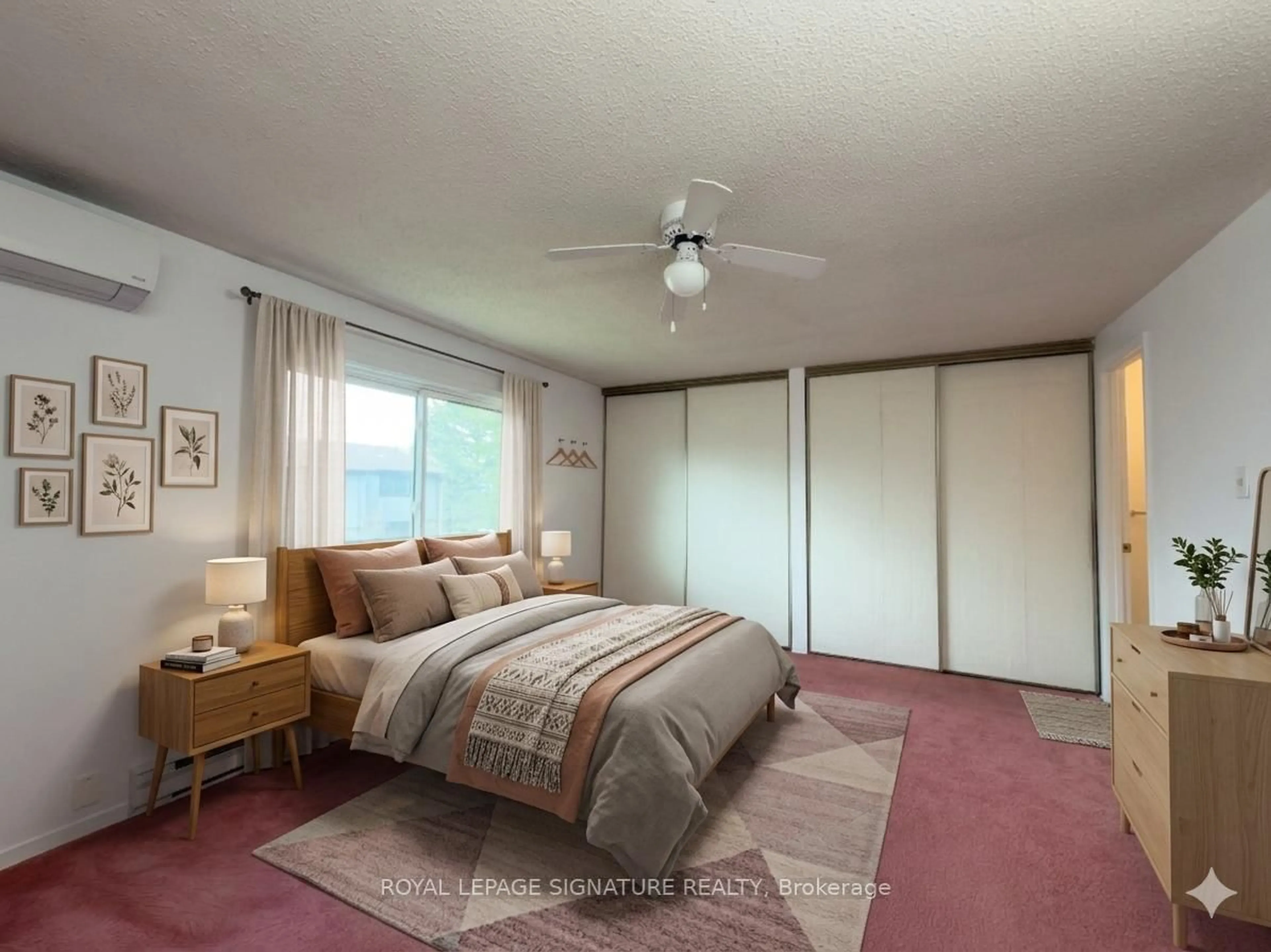 Bedroom with bed, carpet floor for 6860 Glen Erin Dr #33, Mississauga Ontario L5N 2E1