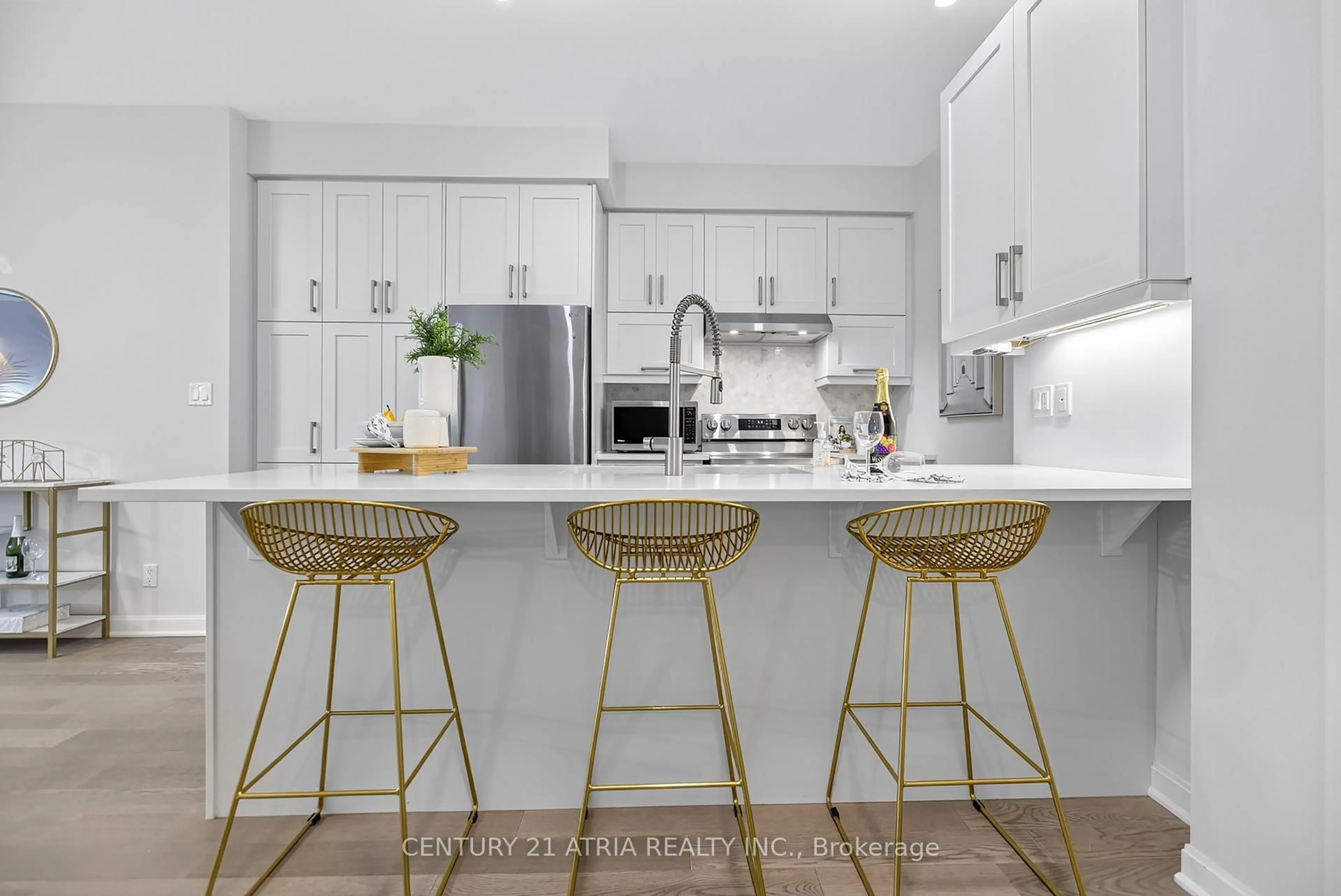 Open concept kitchen, unknown for 3028 Creekshore Common #113, Oakville Ontario L5M 5K6