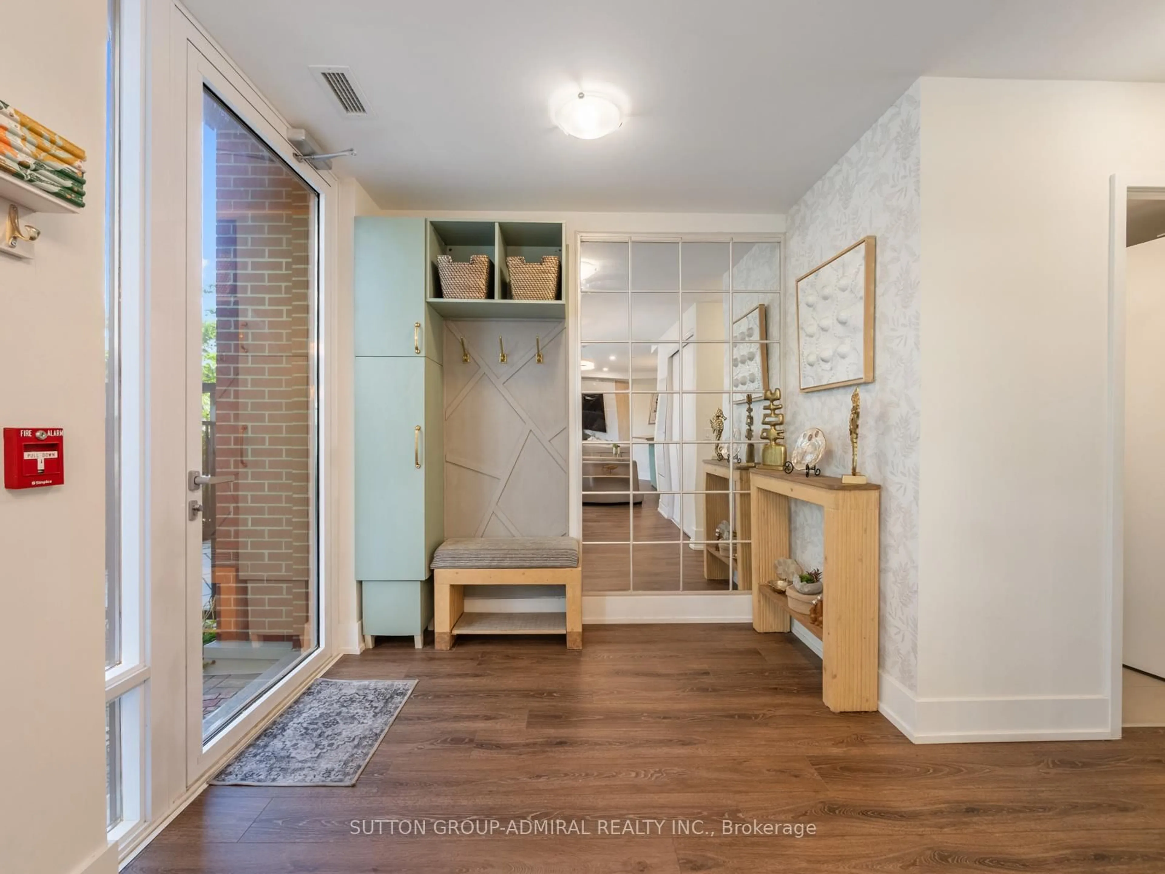 Indoor entryway for 15 Maryport Ave #108, Toronto Ontario M3M 0E2