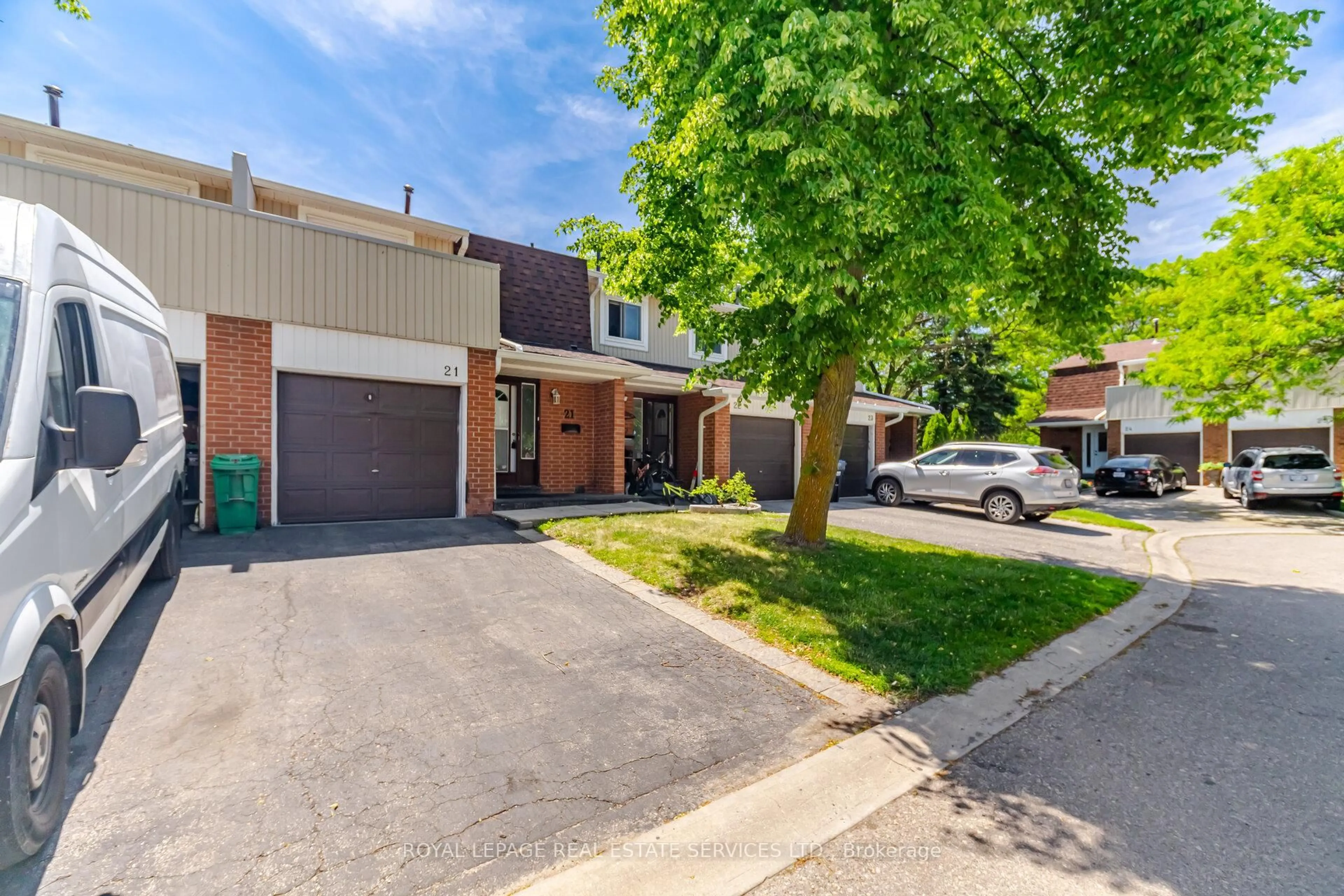 Unknown for 345 Meadows Blvd #21, Mississauga Ontario L4Z 1G5