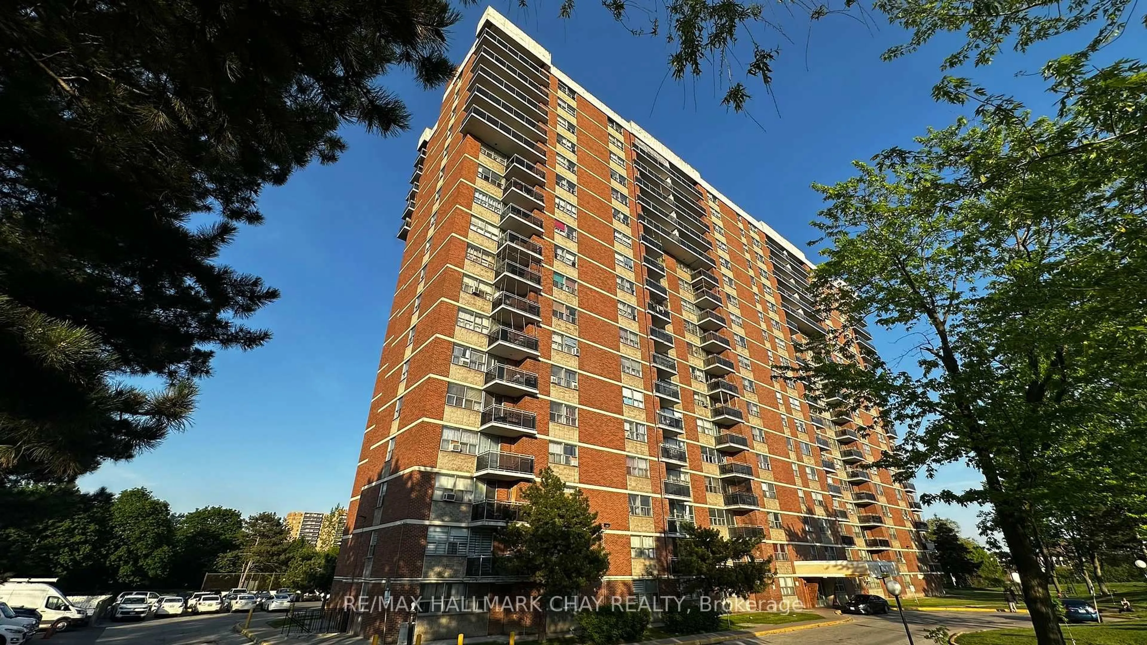 Unknown for 2645 Kipling Ave #905, Toronto Ontario M9V 3S6