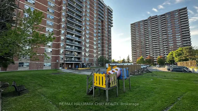 2645 Kipling Ave #905, Toronto 4