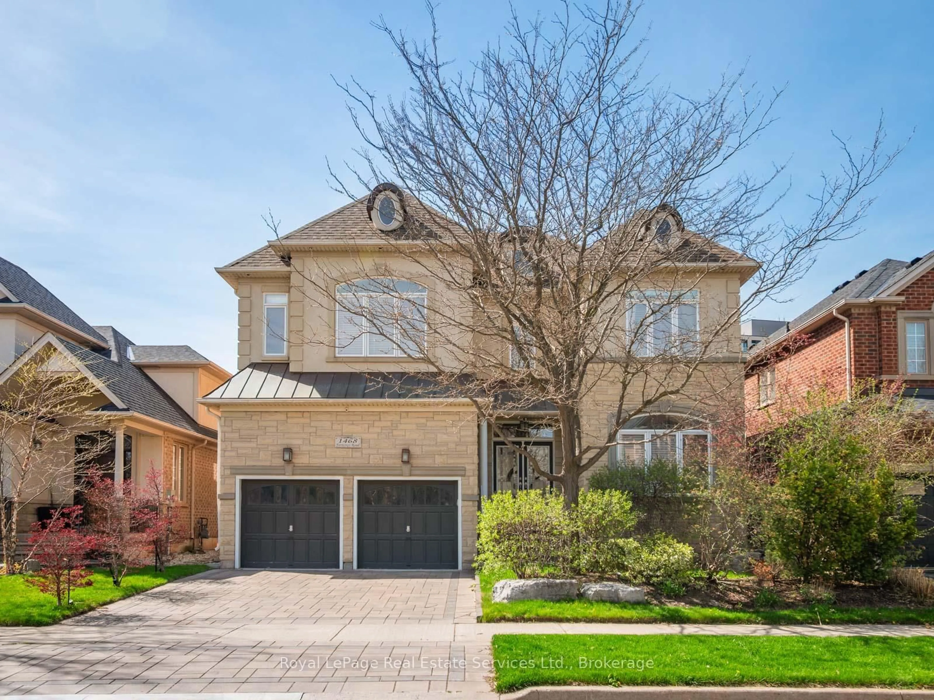 Home with brick exterior material, street for 1468 Ferncrest Rd, Oakville Ontario L6H 7W2