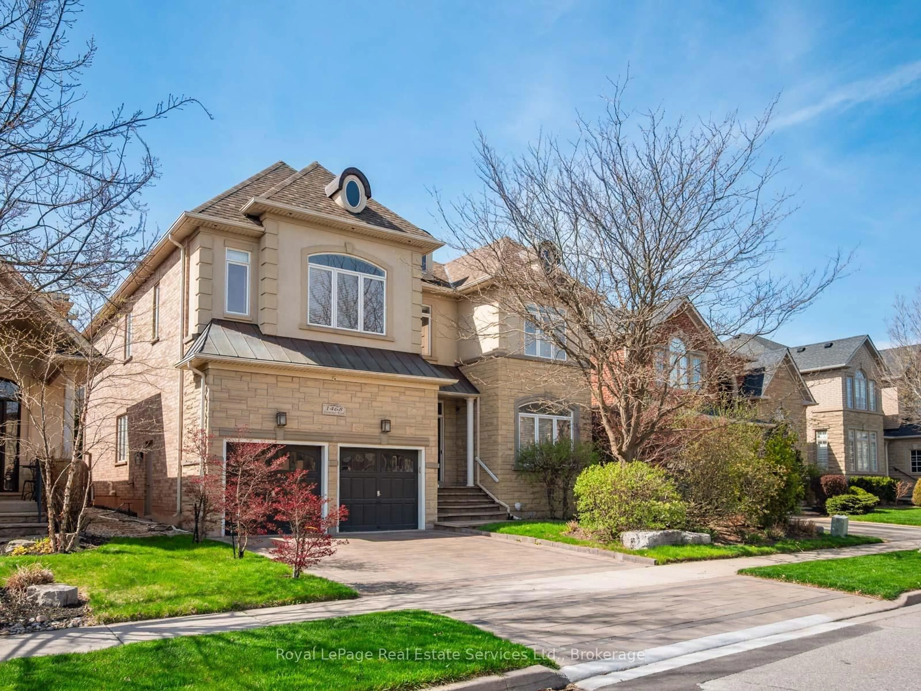 Home with brick exterior material, street for 1468 Ferncrest Rd, Oakville Ontario L6H 7W2