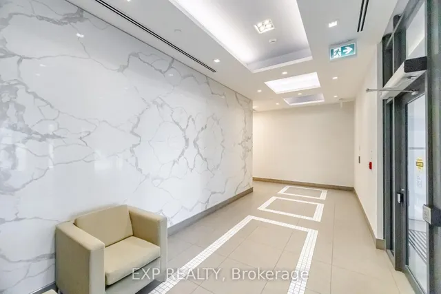 16 McAdam Ave #306, Toronto 5