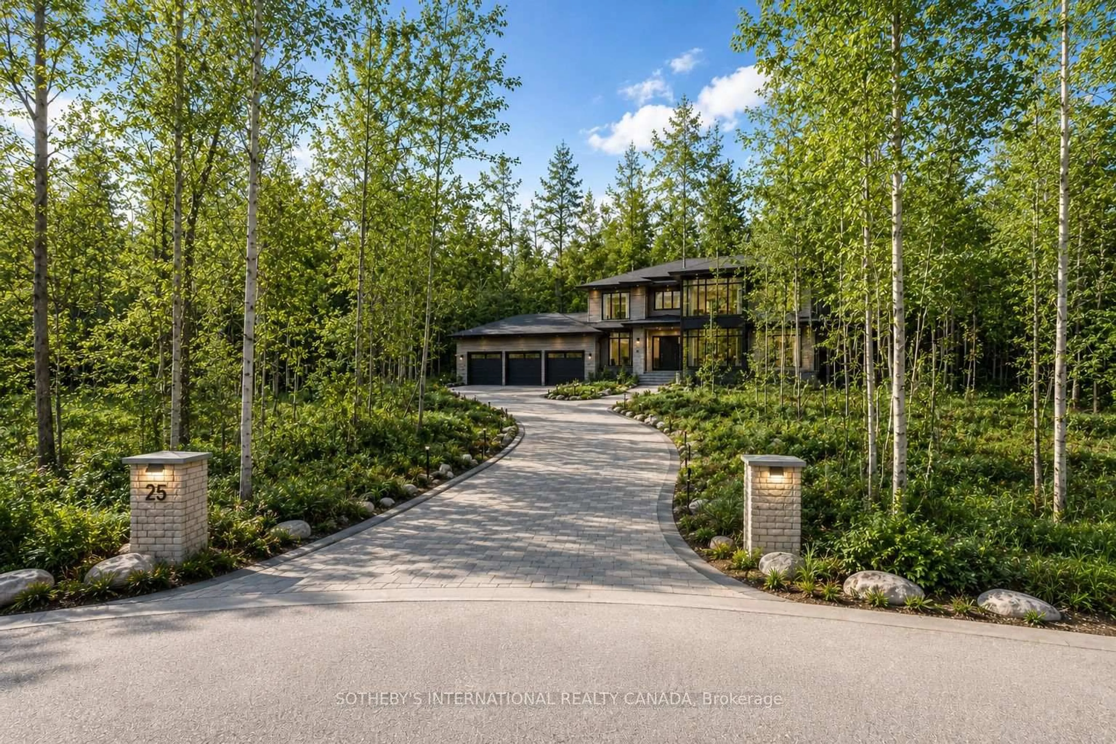 Unknown for 15 Morgan Dr, Halton Hills Ontario L7J 2L7