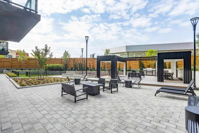 2300 St Clair Ave #619, Toronto 4