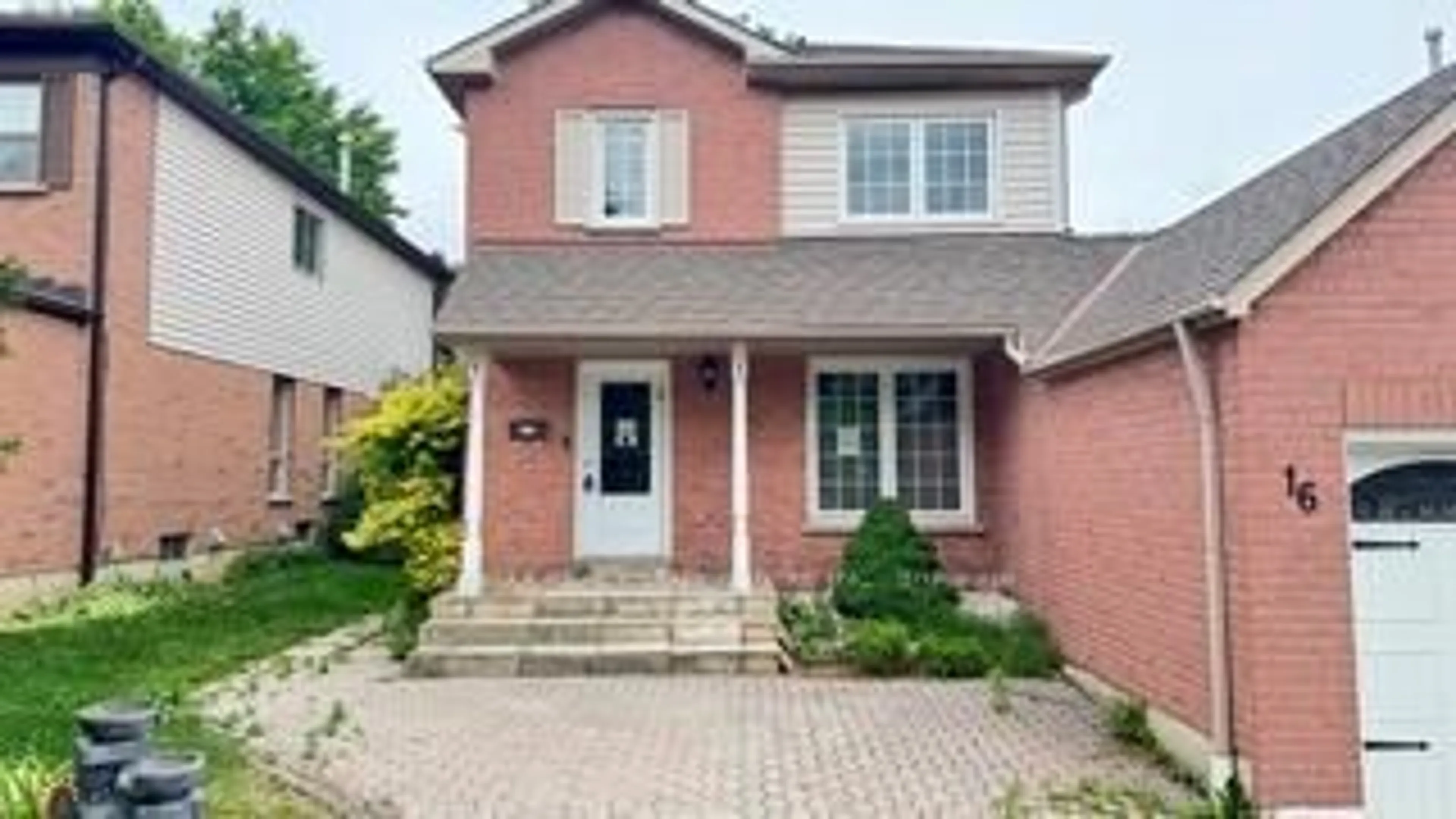 Home with brick exterior material, street for 16 Nectarine Cres, Brampton Ontario L6S 5Y9