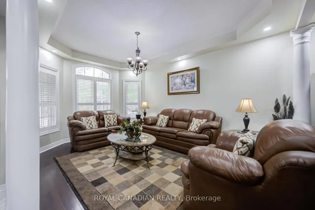 43 Bluffwood Cres, Brampton 5
