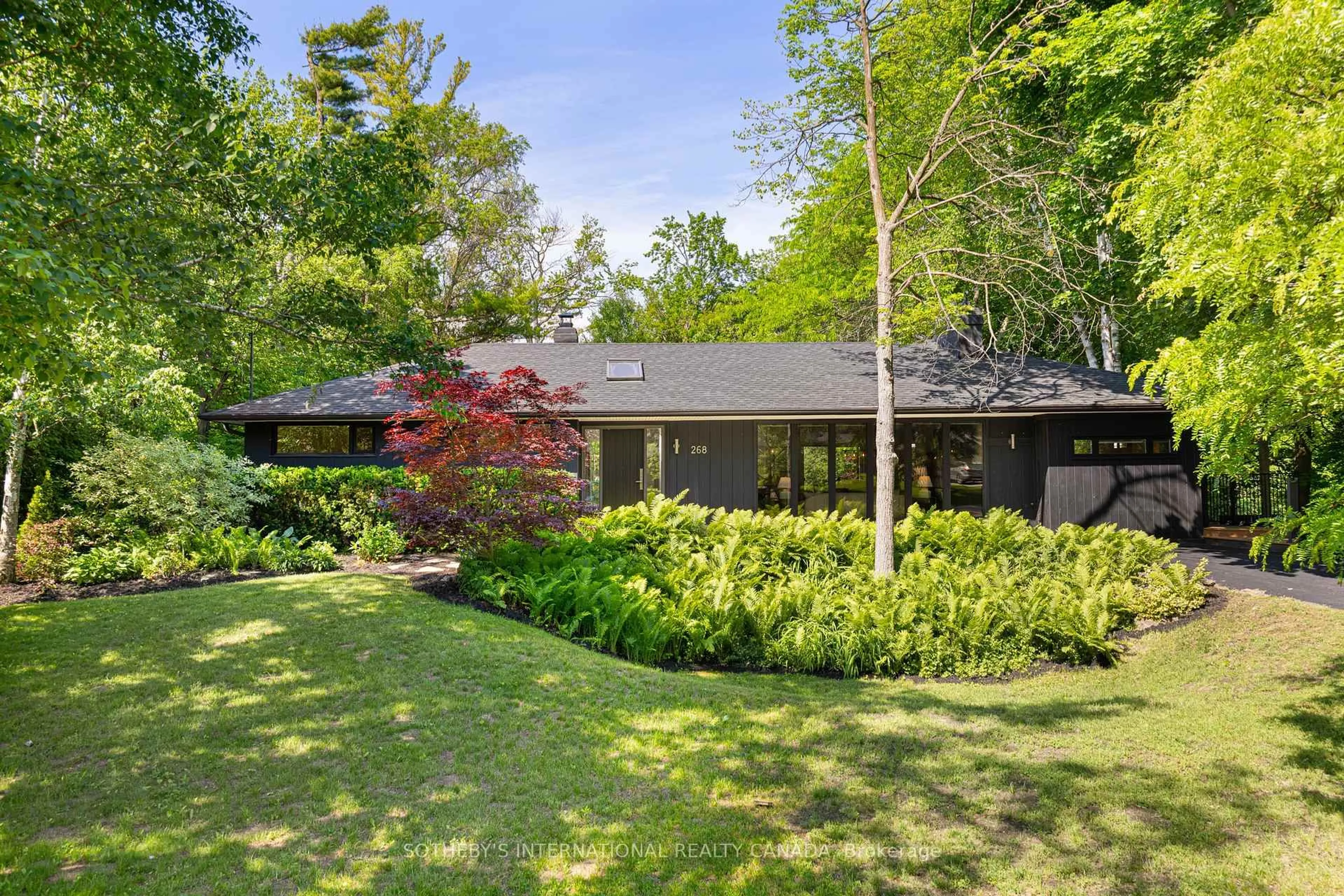 Unknown for 268 Woodland Dr, Oakville Ontario L6J 4W5