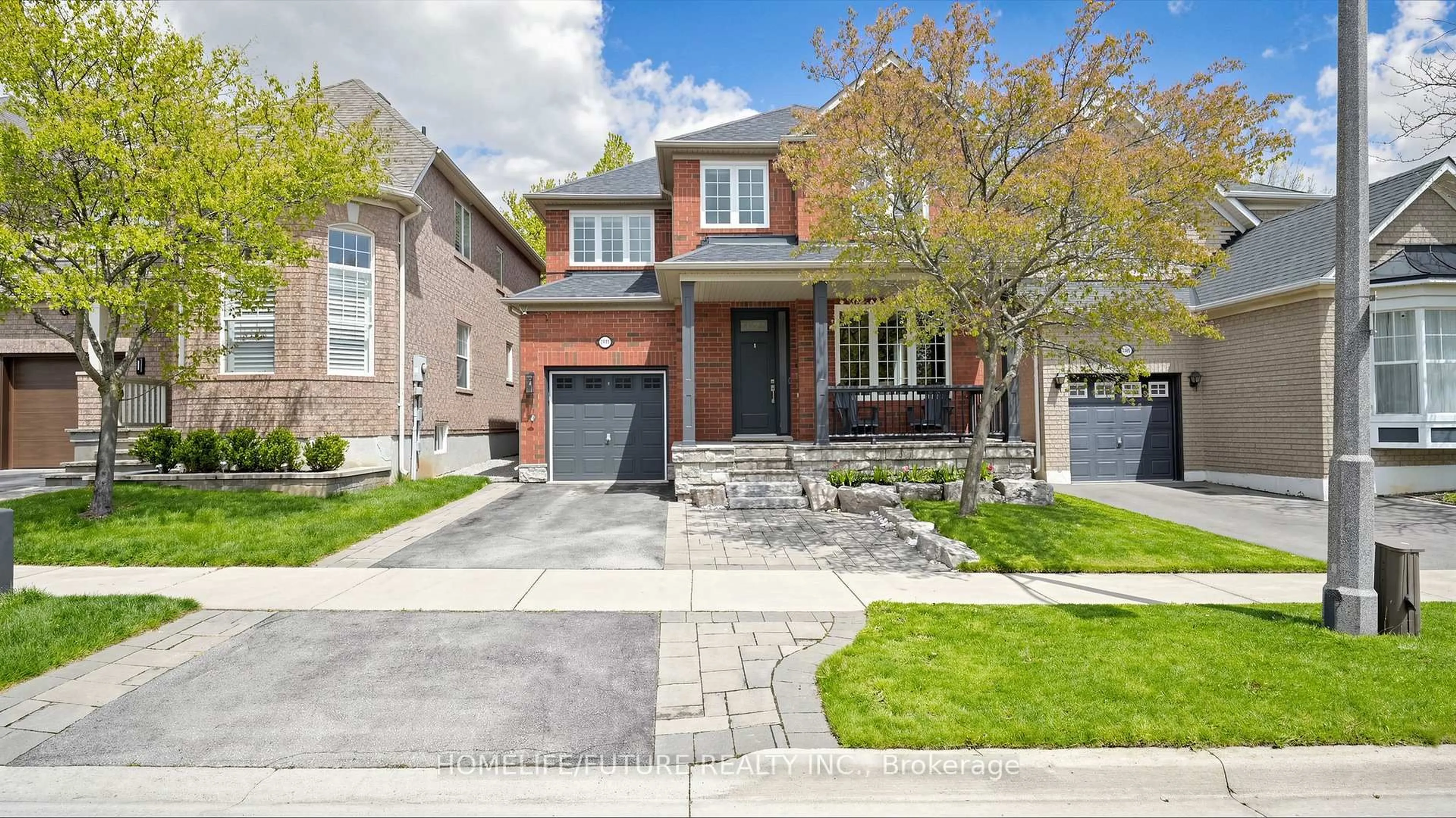 Home with brick exterior material, street for 2440 Hollybrook Dr, Oakville Ontario L6M 4S8