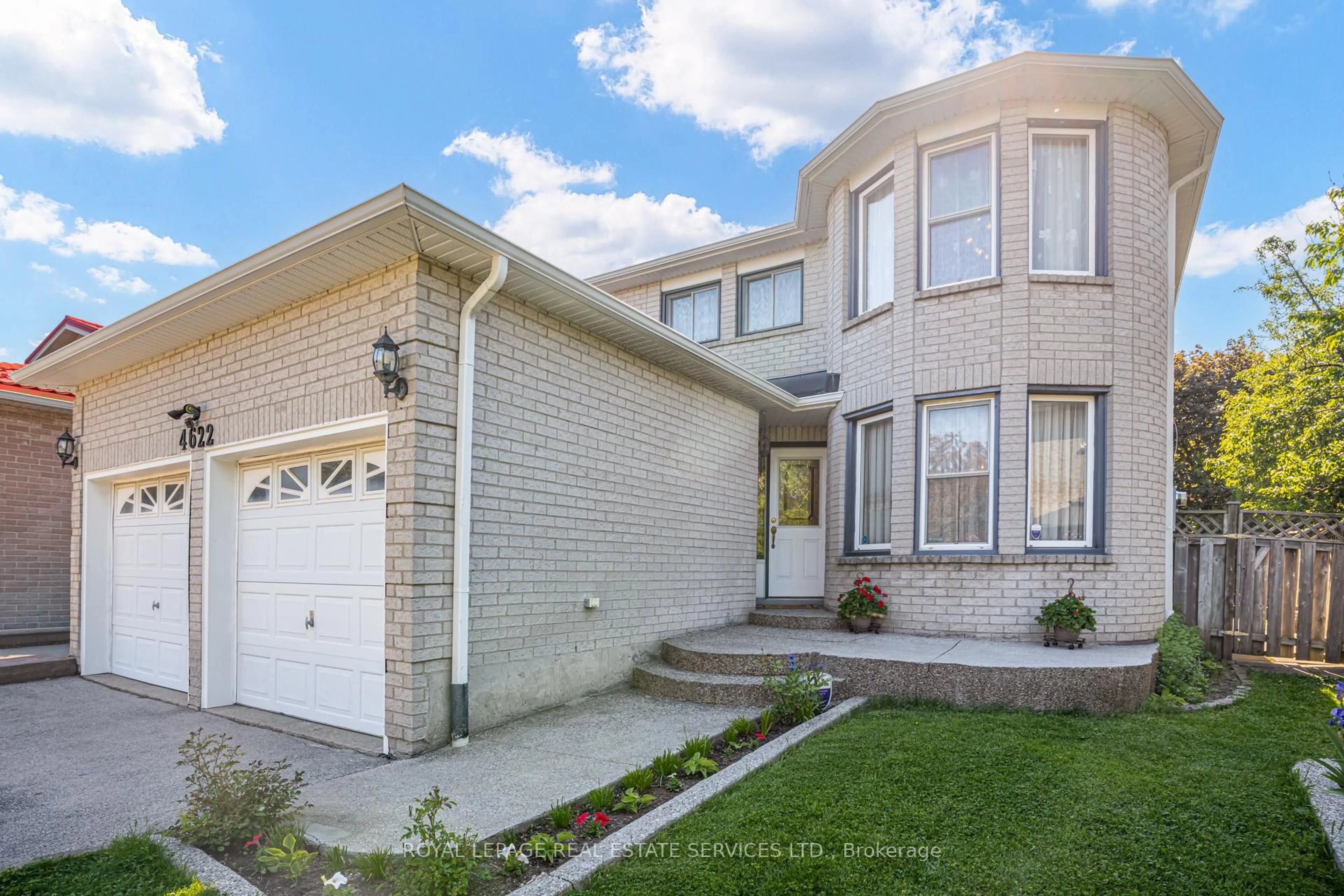Home with brick exterior material, street for 4622 Bismark Cres, Mississauga Ontario L5R 1K2