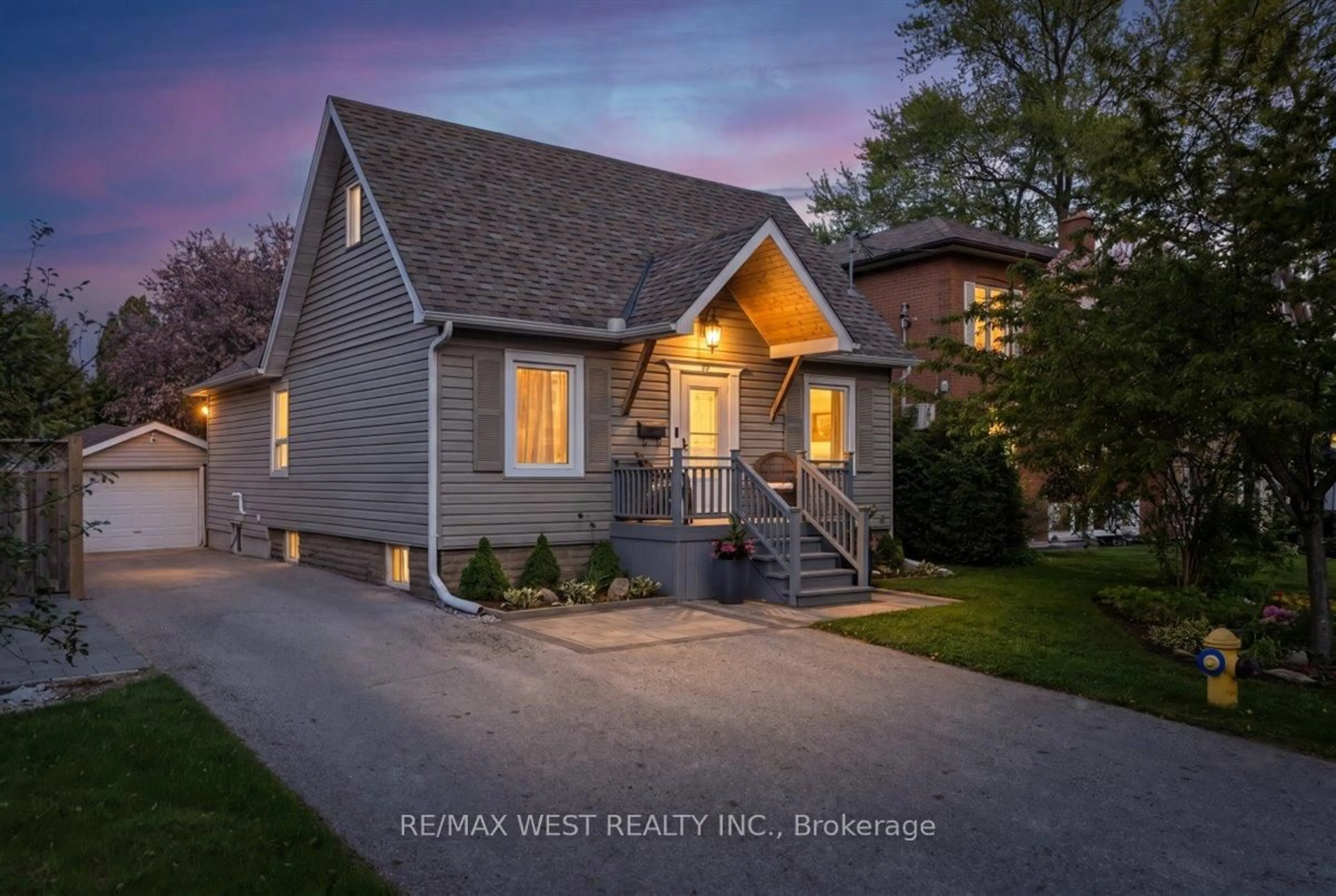 Home with brick exterior material, street for 35 Gort Ave, Toronto Ontario M8W 3Y7