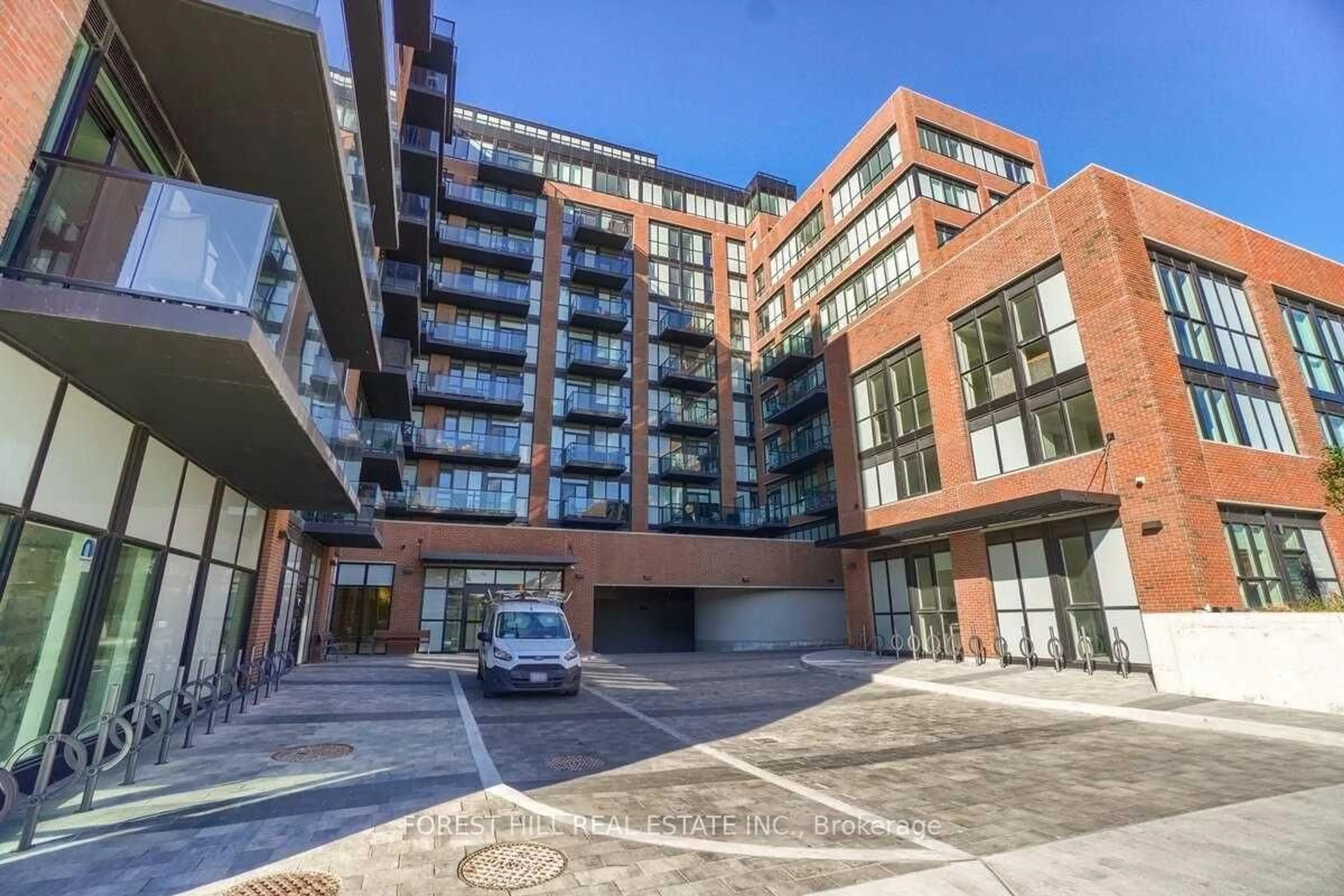 Unknown for 2300 ST CLAIR AVE Ave #913, Toronto Ontario M6N 0B3