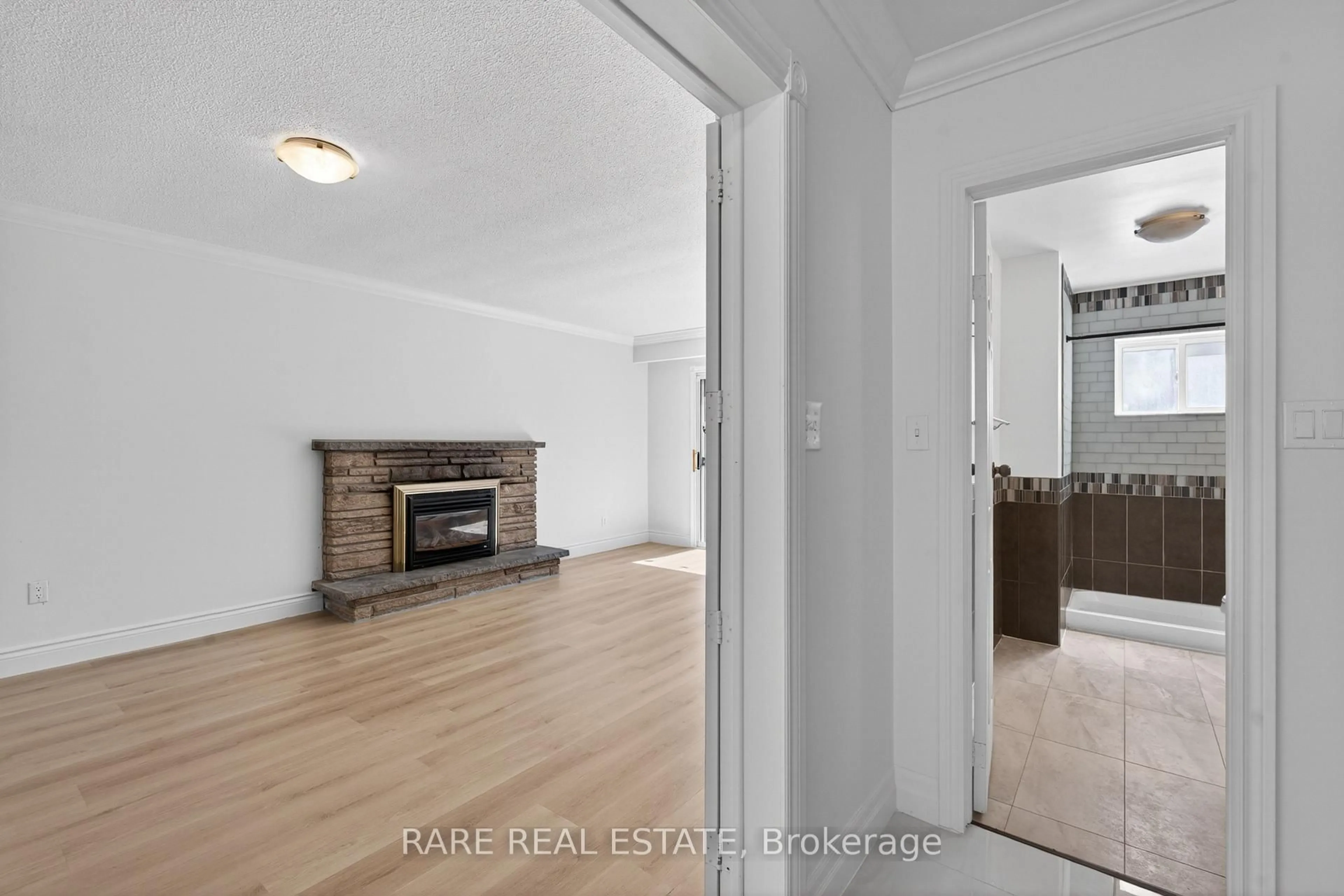 A pic of a room for 14 Exeter Pl, Brampton Ontario L6T 1Y4