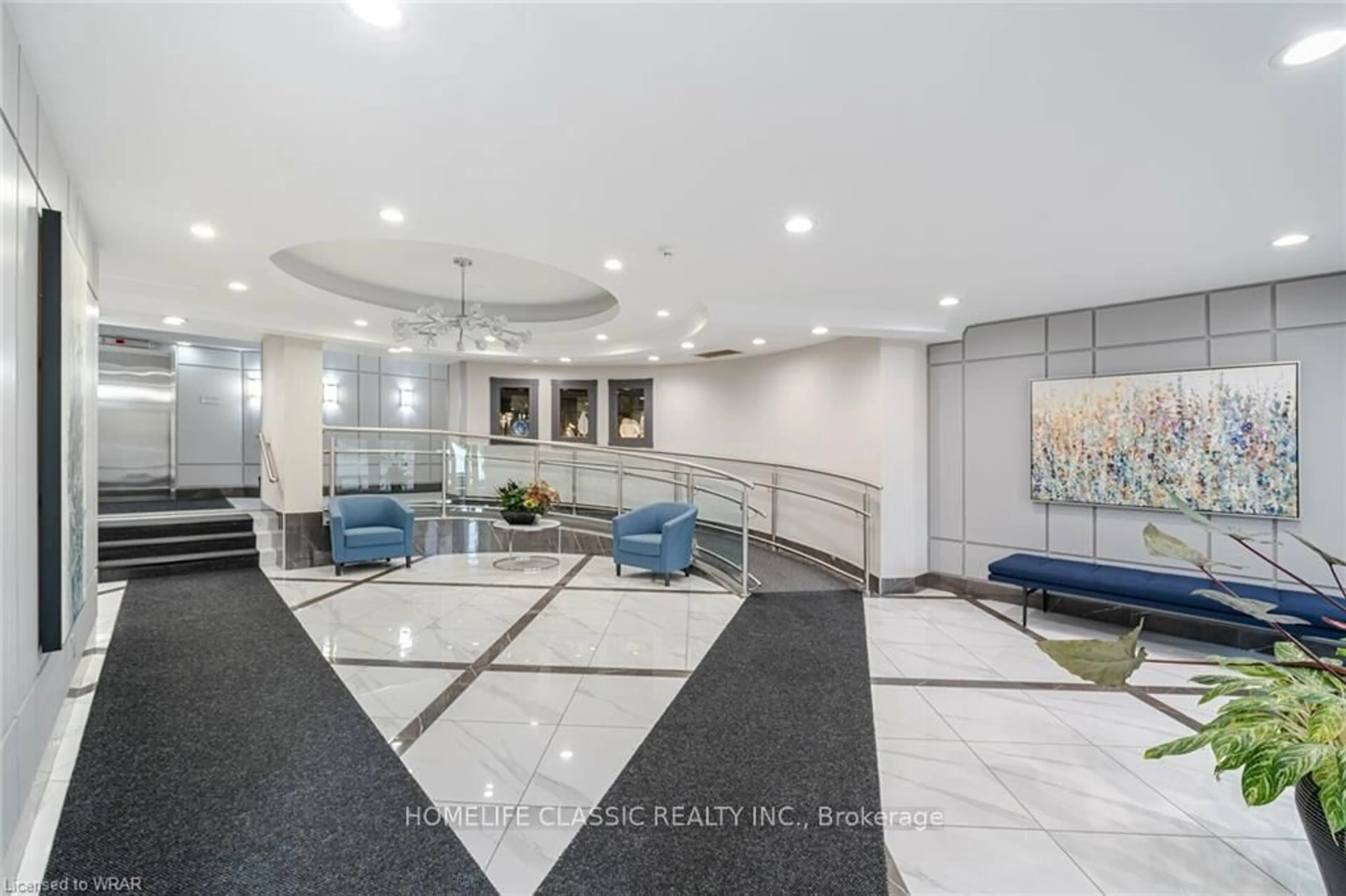 Lobby for 1001 Cedarglen Gate #617, Mississauga Ontario L5C 4R2