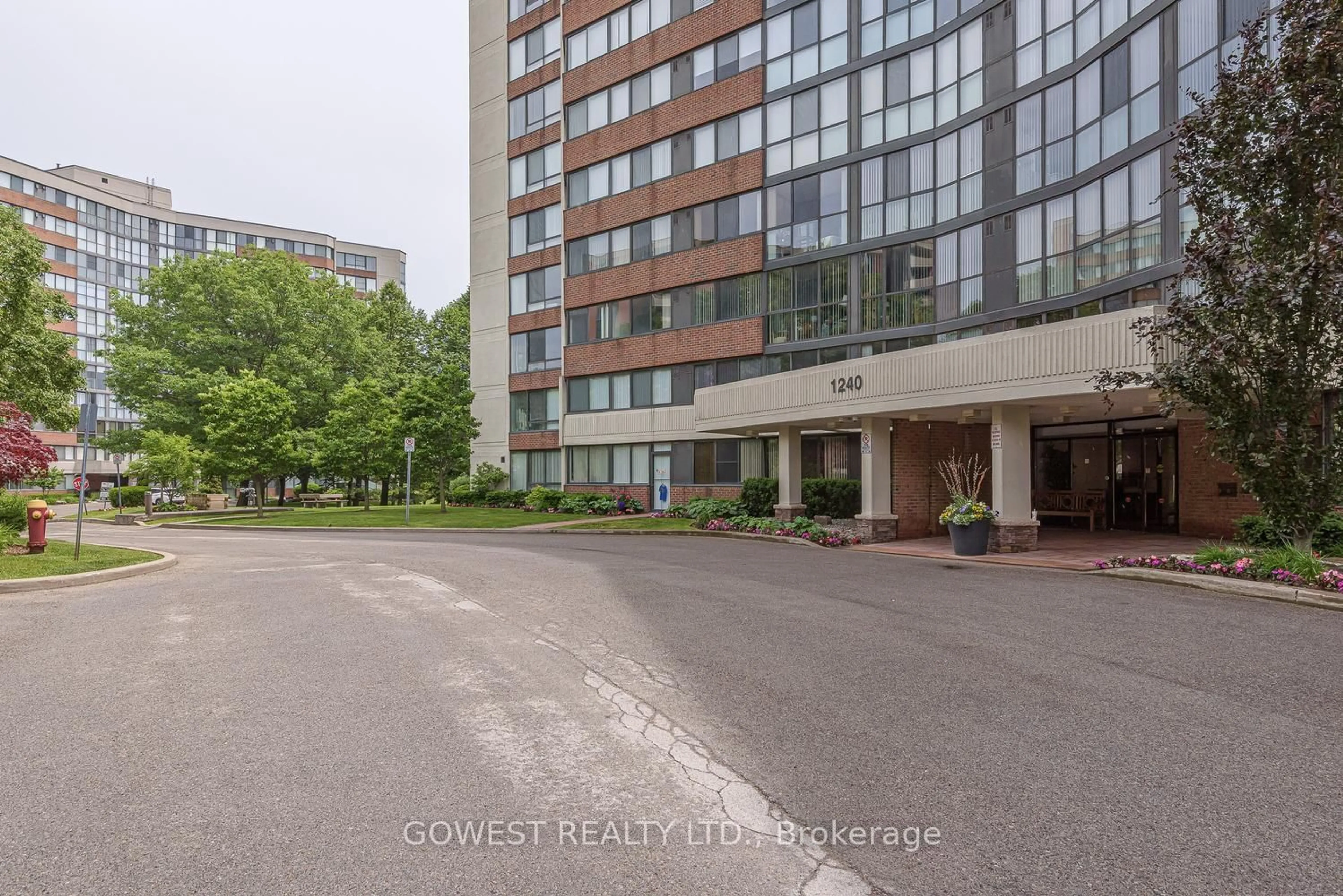 Unknown for 1240 Marlborough Crt #1103, Oakville Ontario L6H 3K7