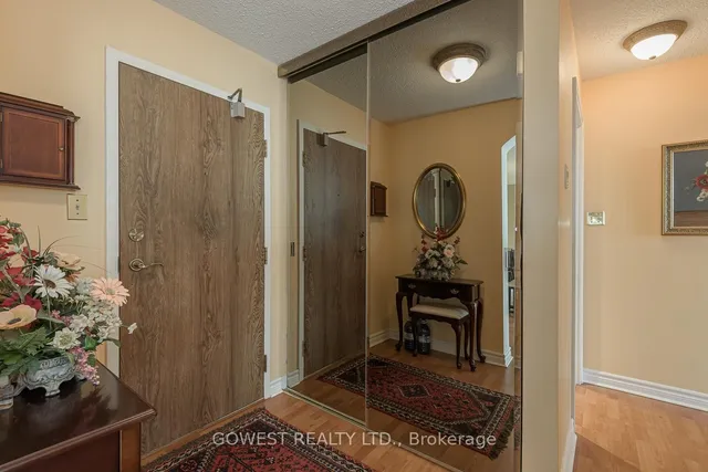 1240 Marlborough Crt #1103, Oakville 5