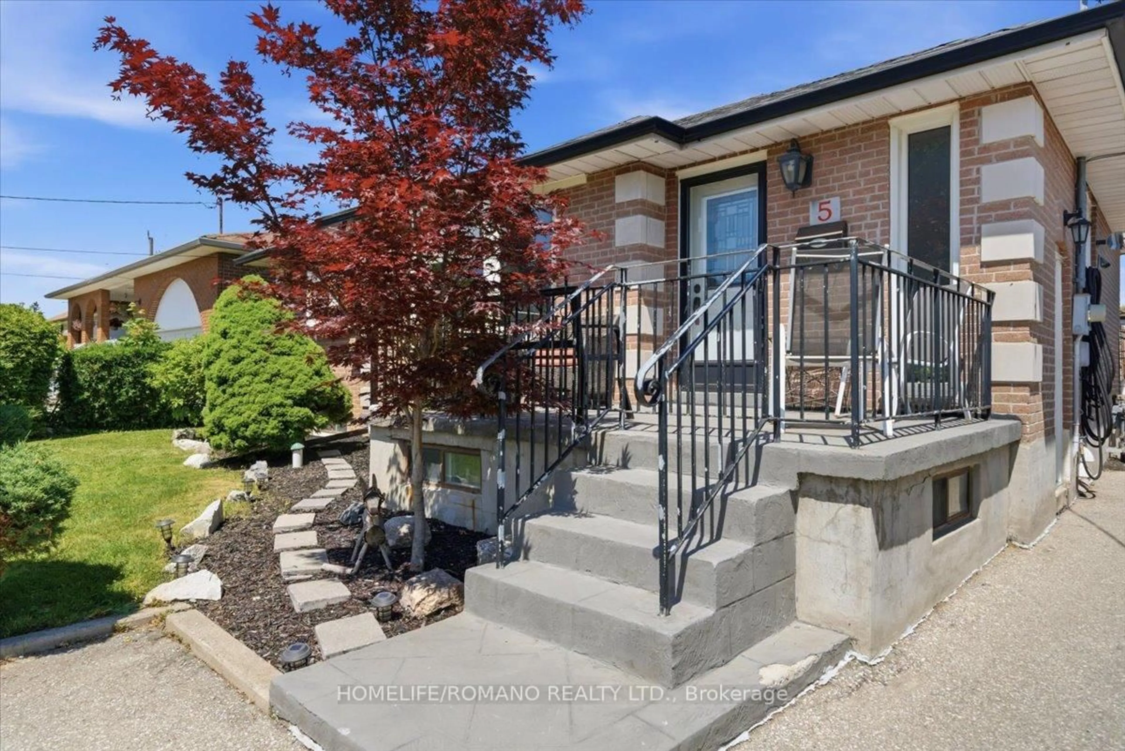 Unknown for 5 Cuffley Cres, Toronto Ontario M3K 1X2
