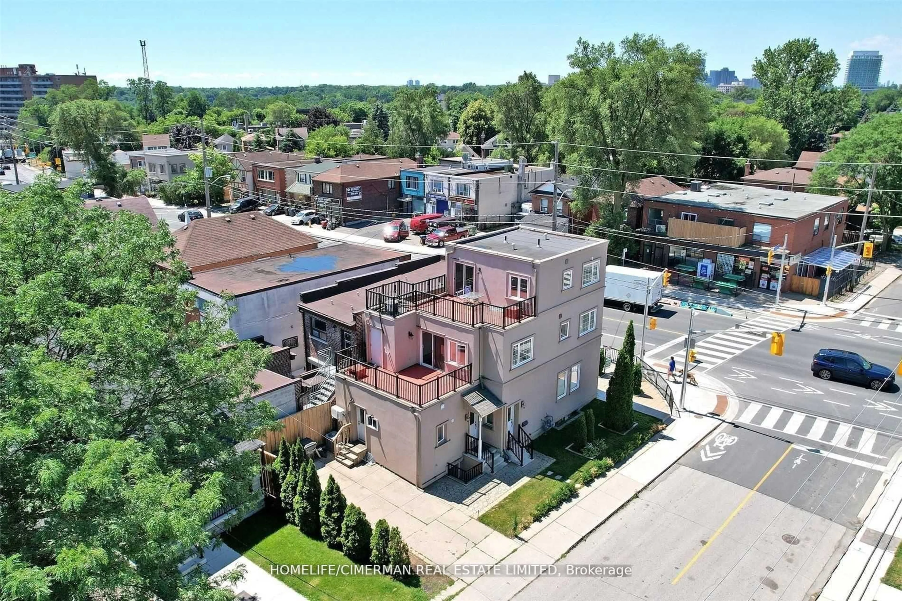 A pic from outside/outdoor area/front of a property/back of a property/a pic from drone, unknown for 61 Scarlett Rd, Toronto Ontario M6N 4J8
