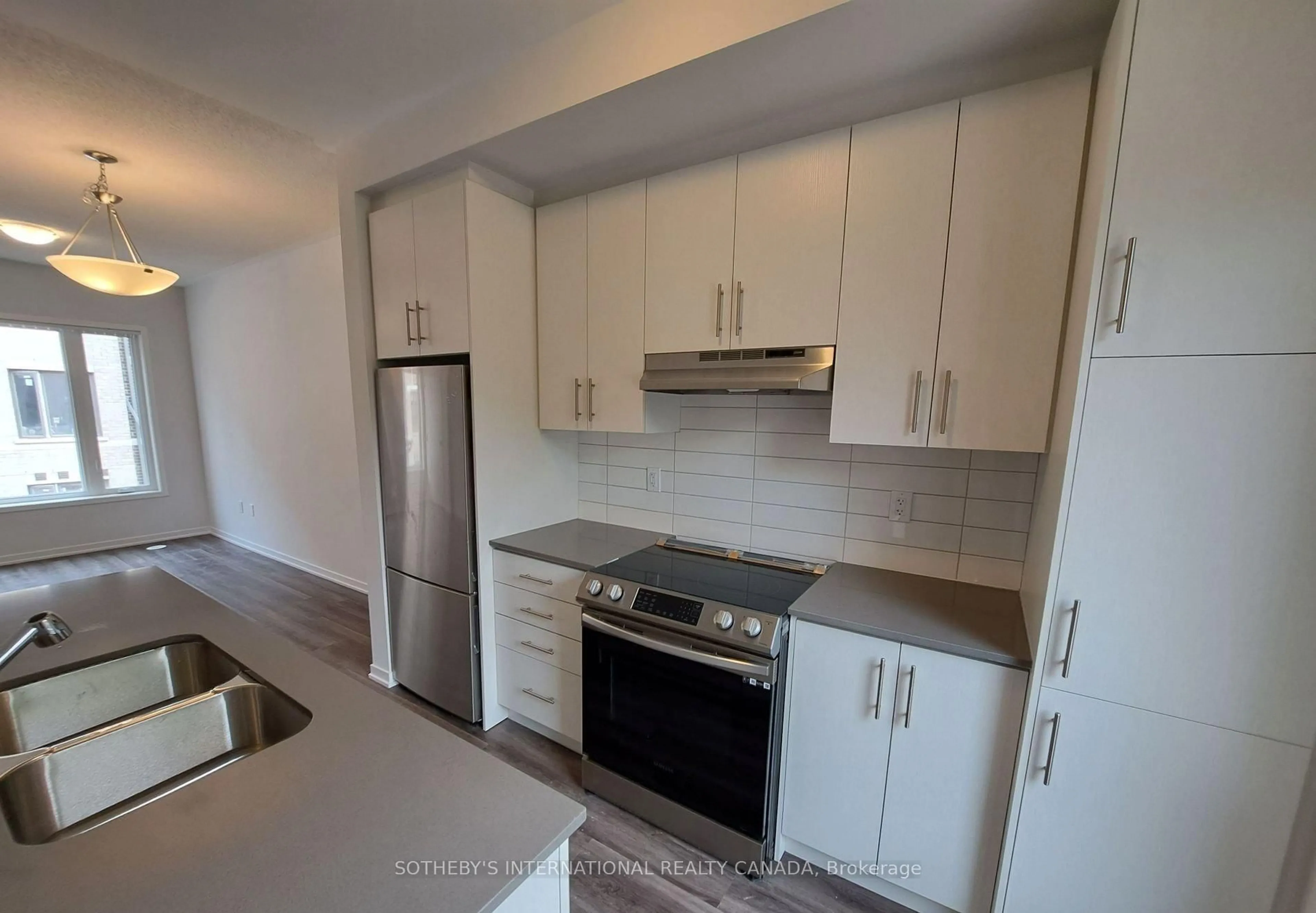 Standard kitchen, unknown for 10 William Jackson Way #77, Toronto Ontario M8V 3Y8