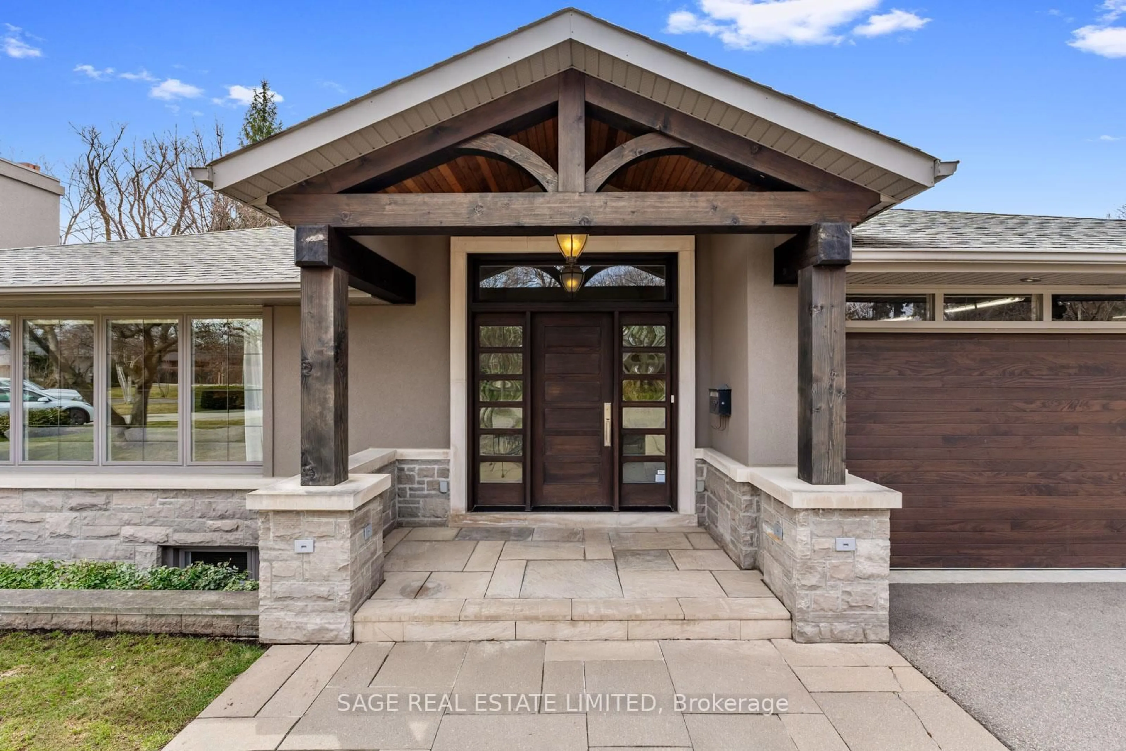 Unknown for 31 Ashwood Cres, Toronto Ontario M9A 1Z2