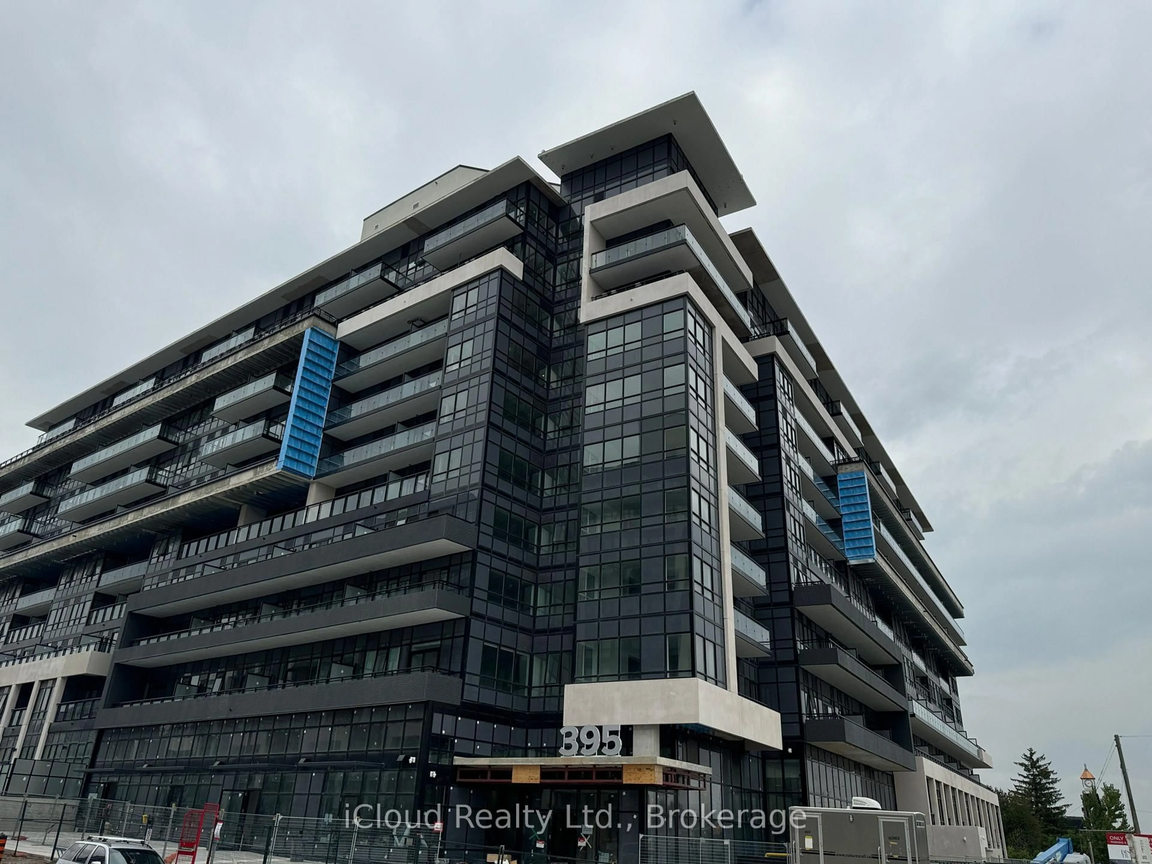 Unknown for 395 Dundas St #417, Oakville Ontario L6M 5R8