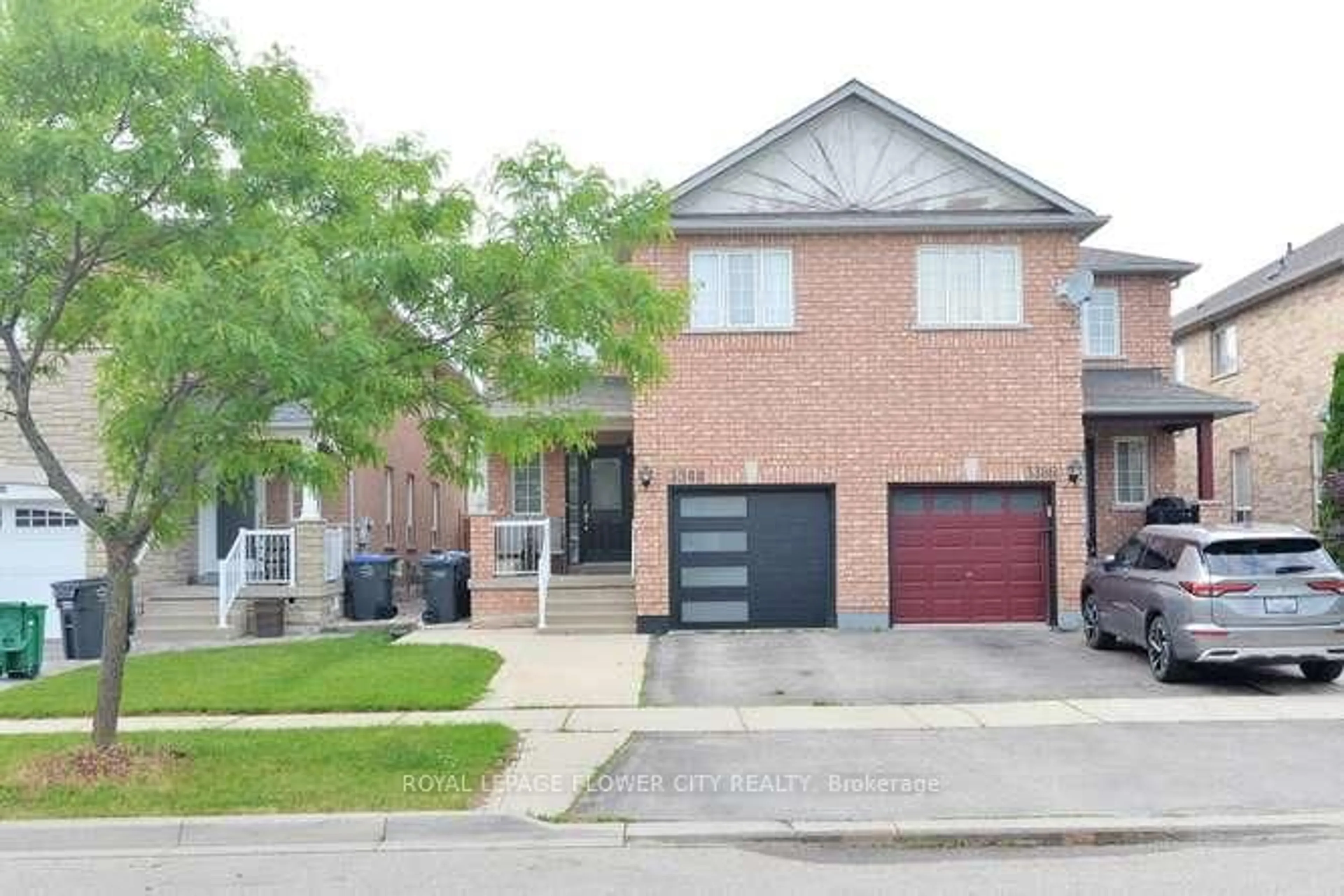 Home with brick exterior material, street for 3388 Crimson King Circ, Mississauga Ontario L5N 8N1