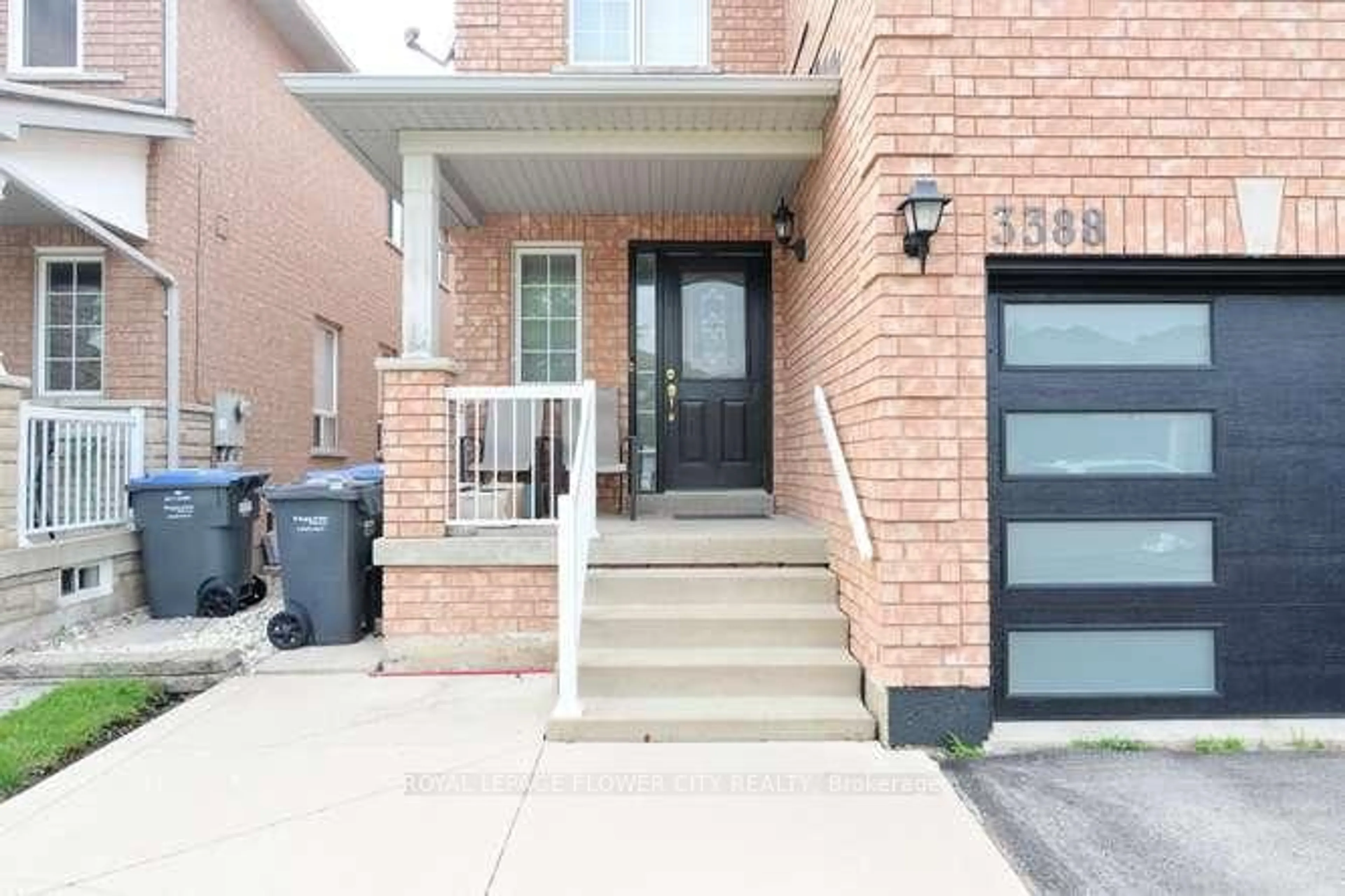 Unknown for 3388 Crimson King Circ, Mississauga Ontario L5N 8N1