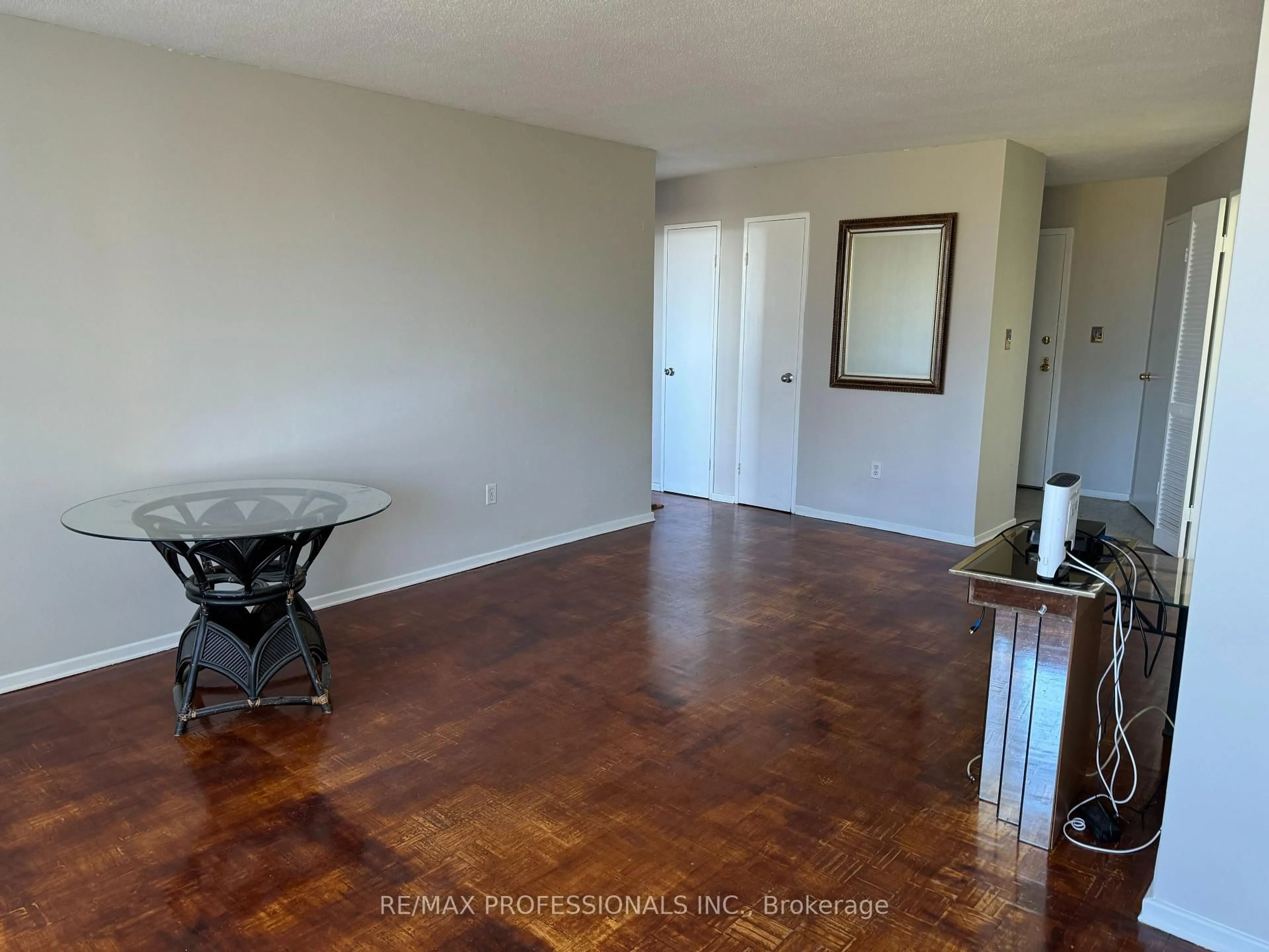 A pic of a room for 11 Wincott Dr #602, Toronto Ontario M9R 2R9