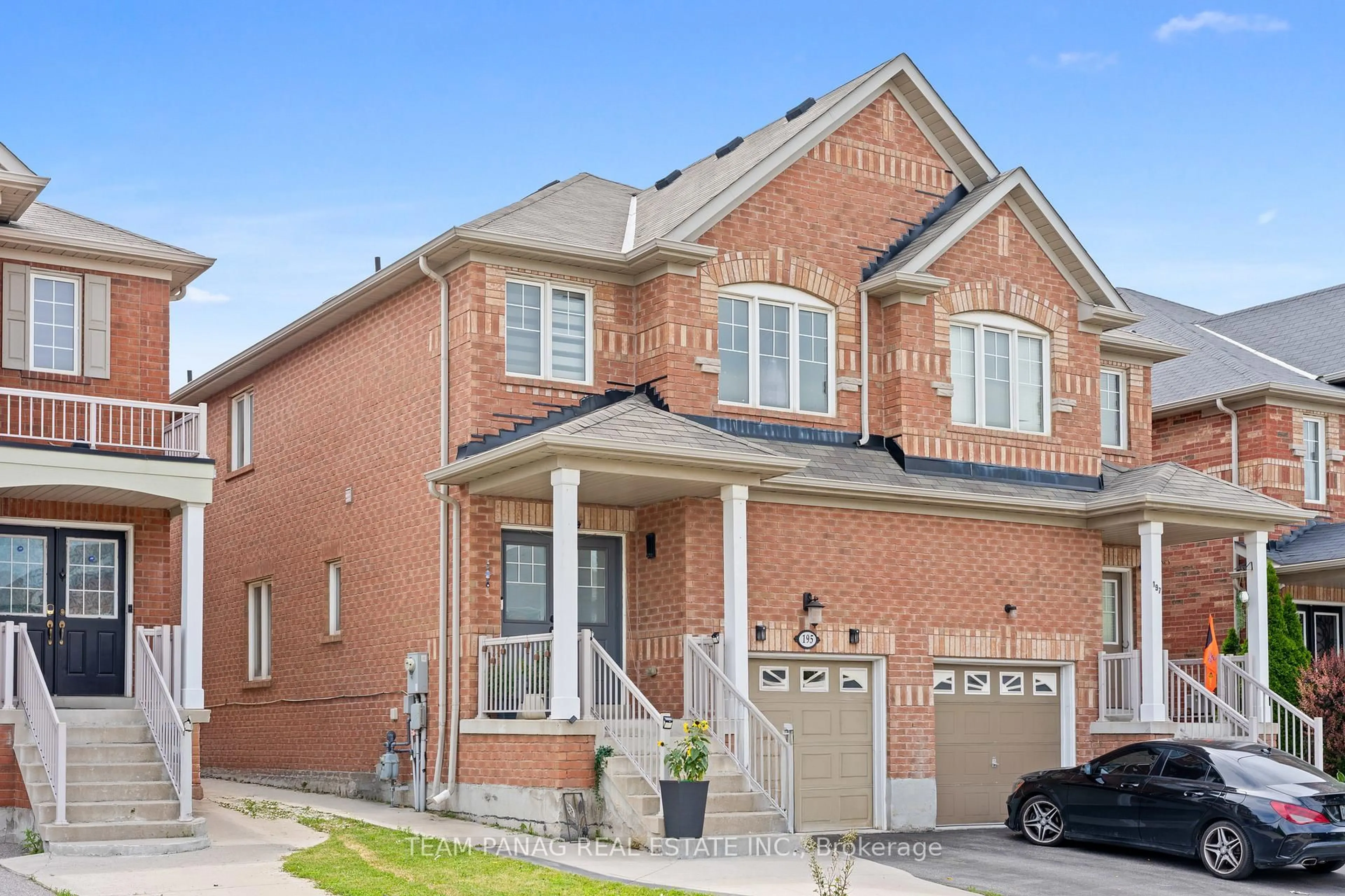 Home with brick exterior material, street for 195 Checkerberry Cres, Brampton Ontario L6R 3P8