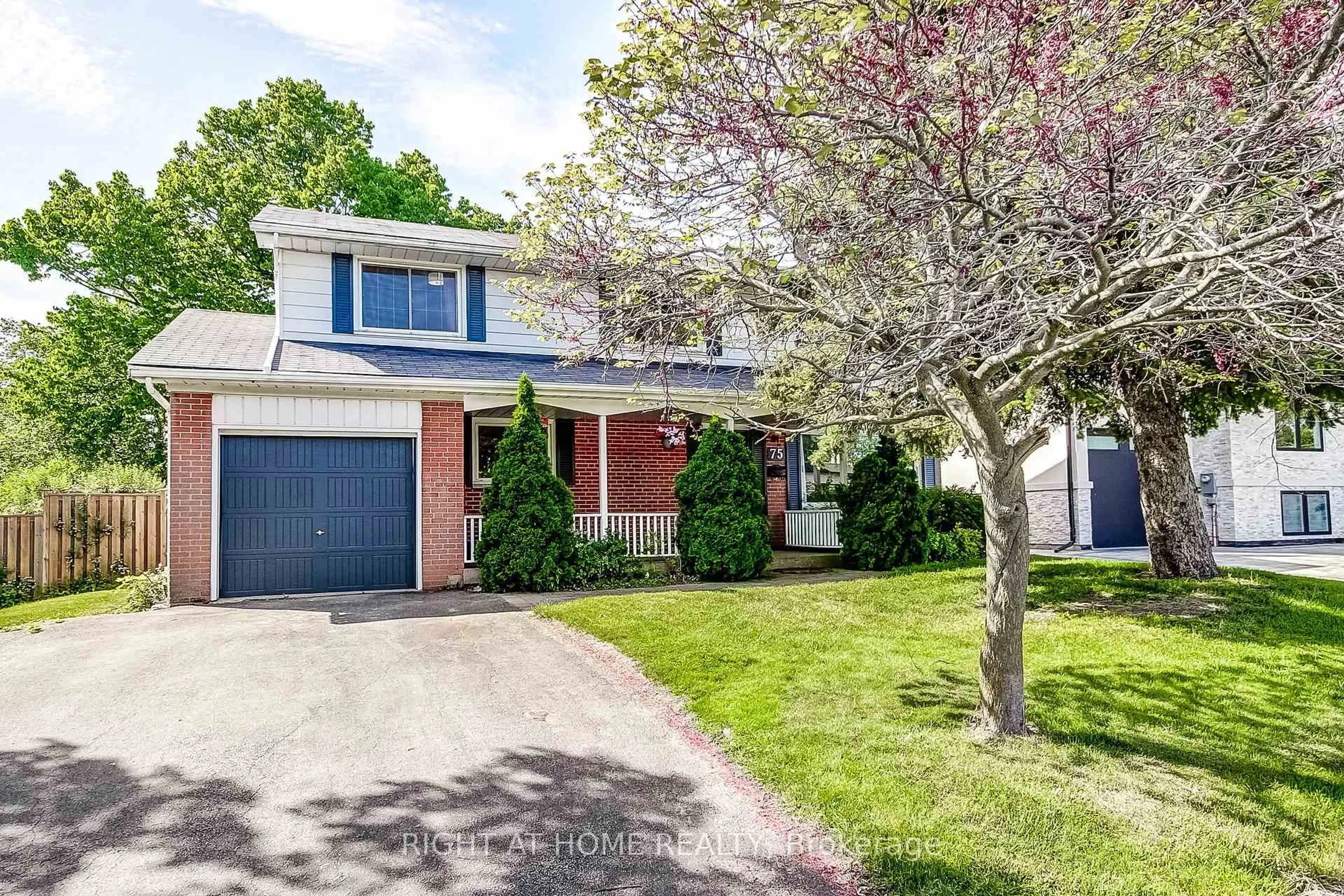 Home with brick exterior material, street for 75 Ridge Dr, Oakville Ontario L6H 1B7