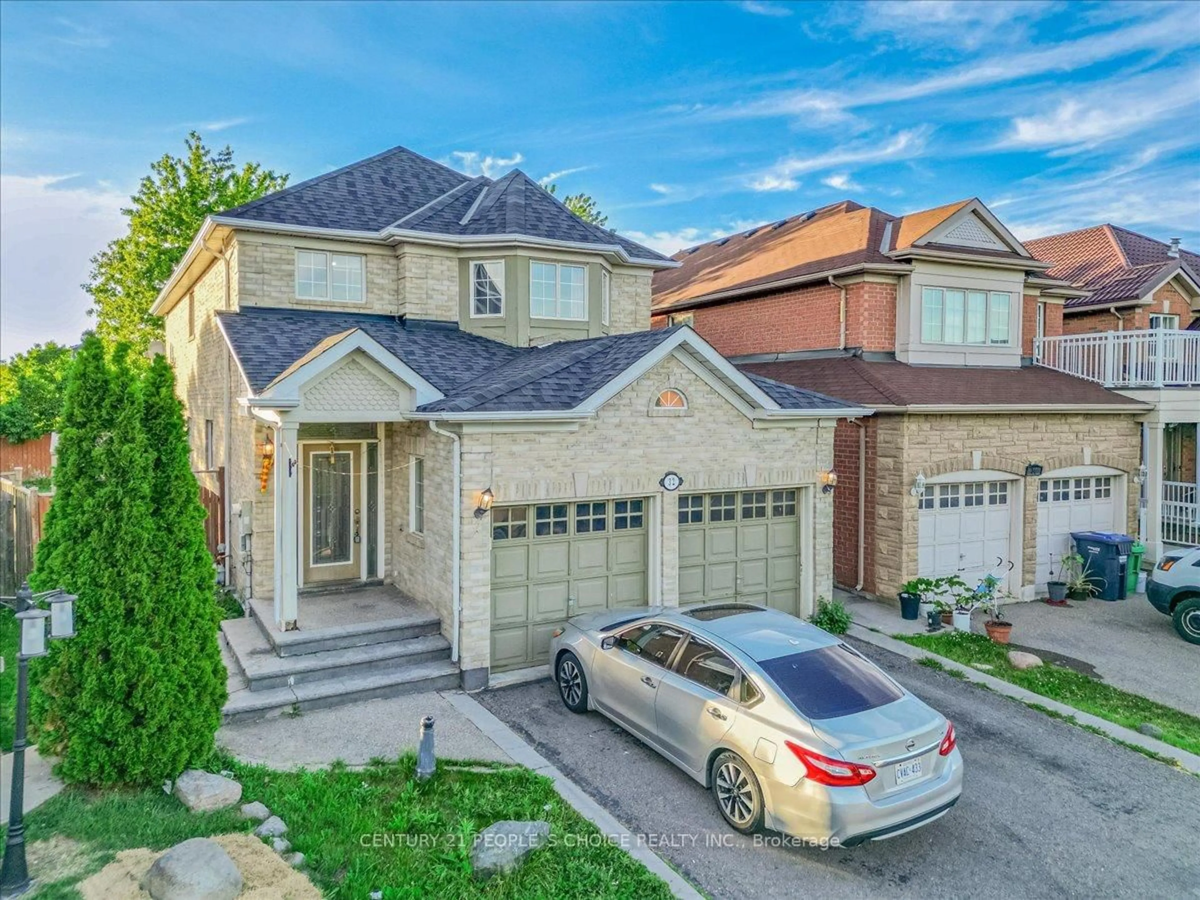 Home with brick exterior material, street for 32 Albright Rd, Brampton Ontario L6X 5C8