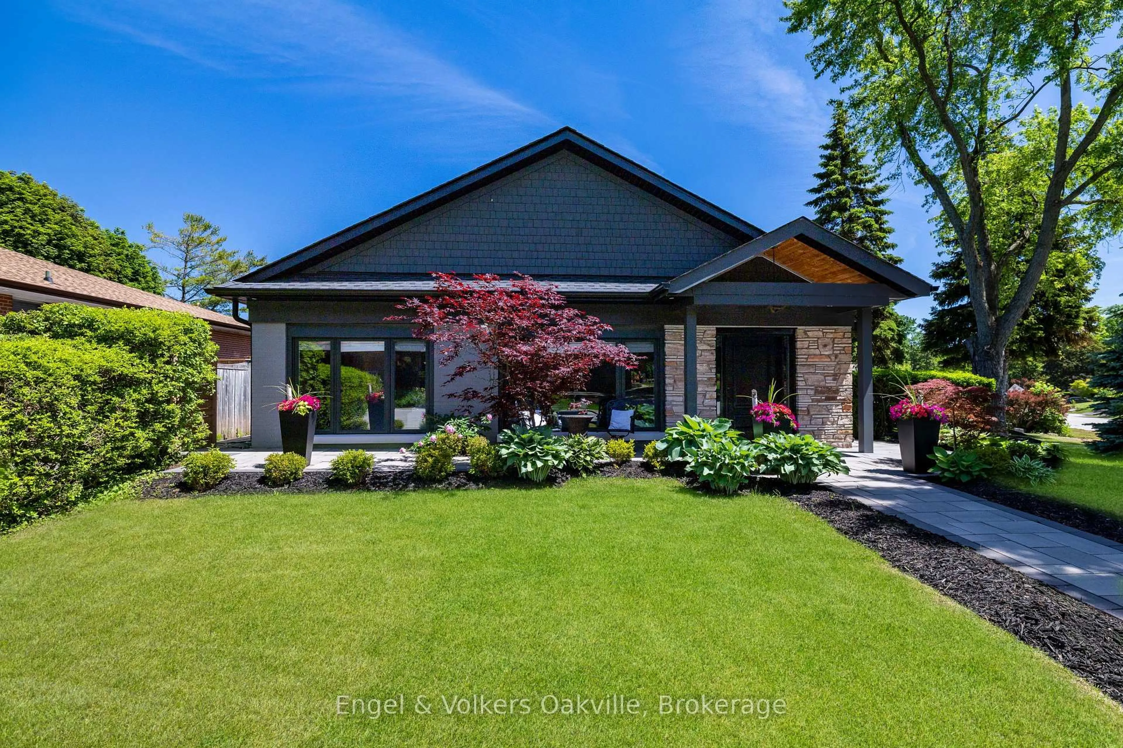 Home with brick exterior material, street for 1188 Grange Rd, Oakville Ontario L6H 1P7