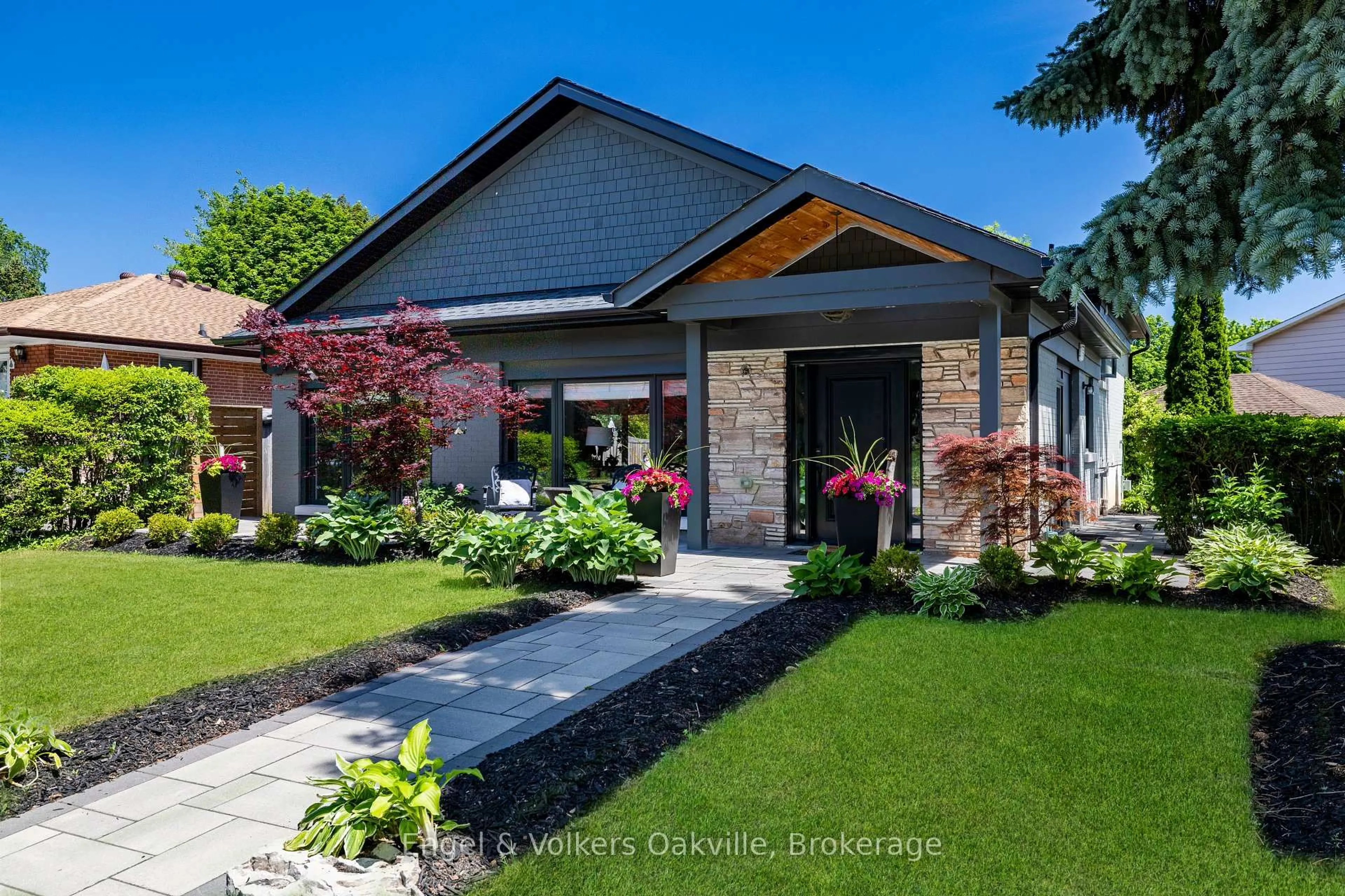 Home with brick exterior material, street for 1188 Grange Rd, Oakville Ontario L6H 1P7