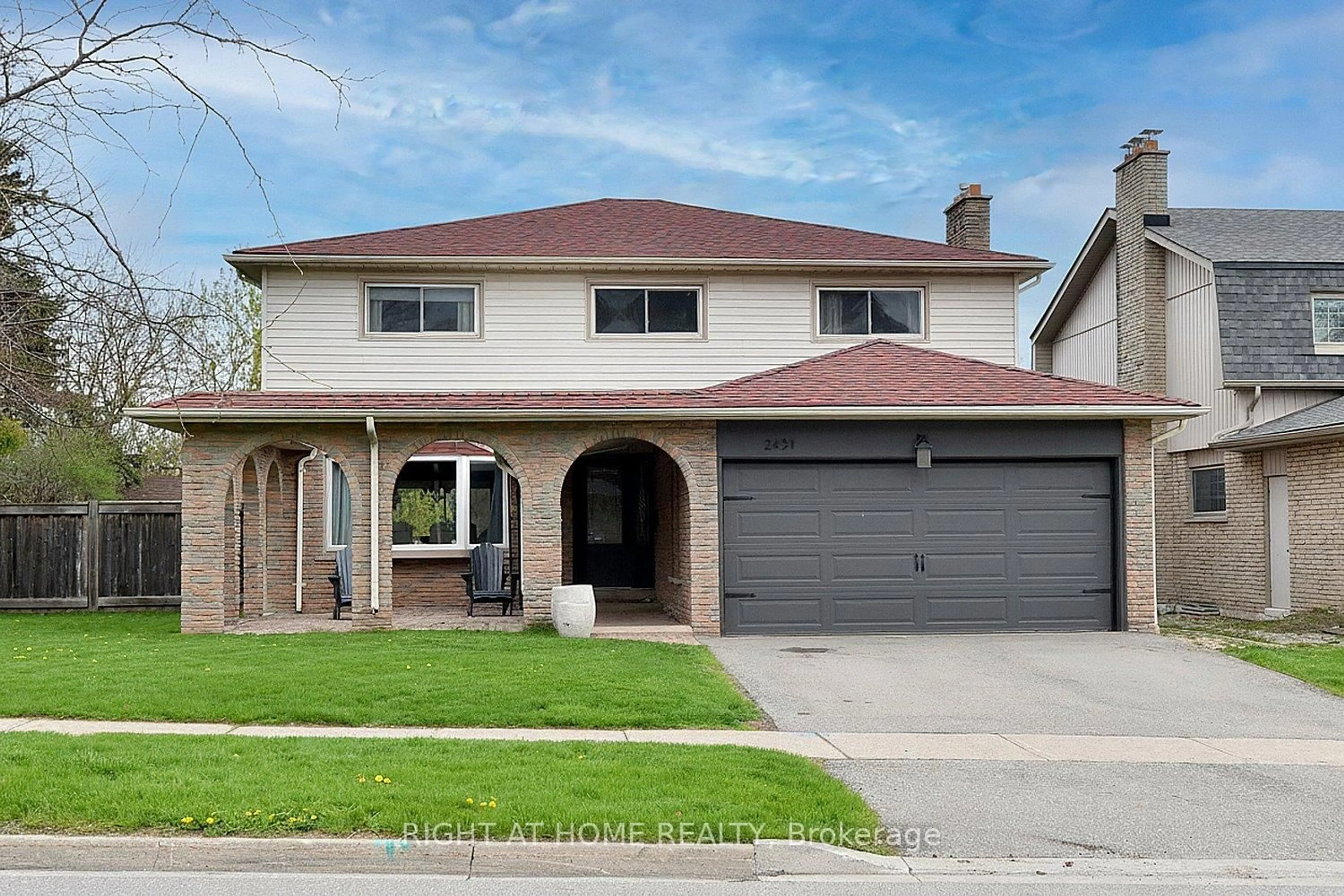 Home with brick exterior material, street for 2451 Sinclair Circ, Burlington Ontario L7P 3K9