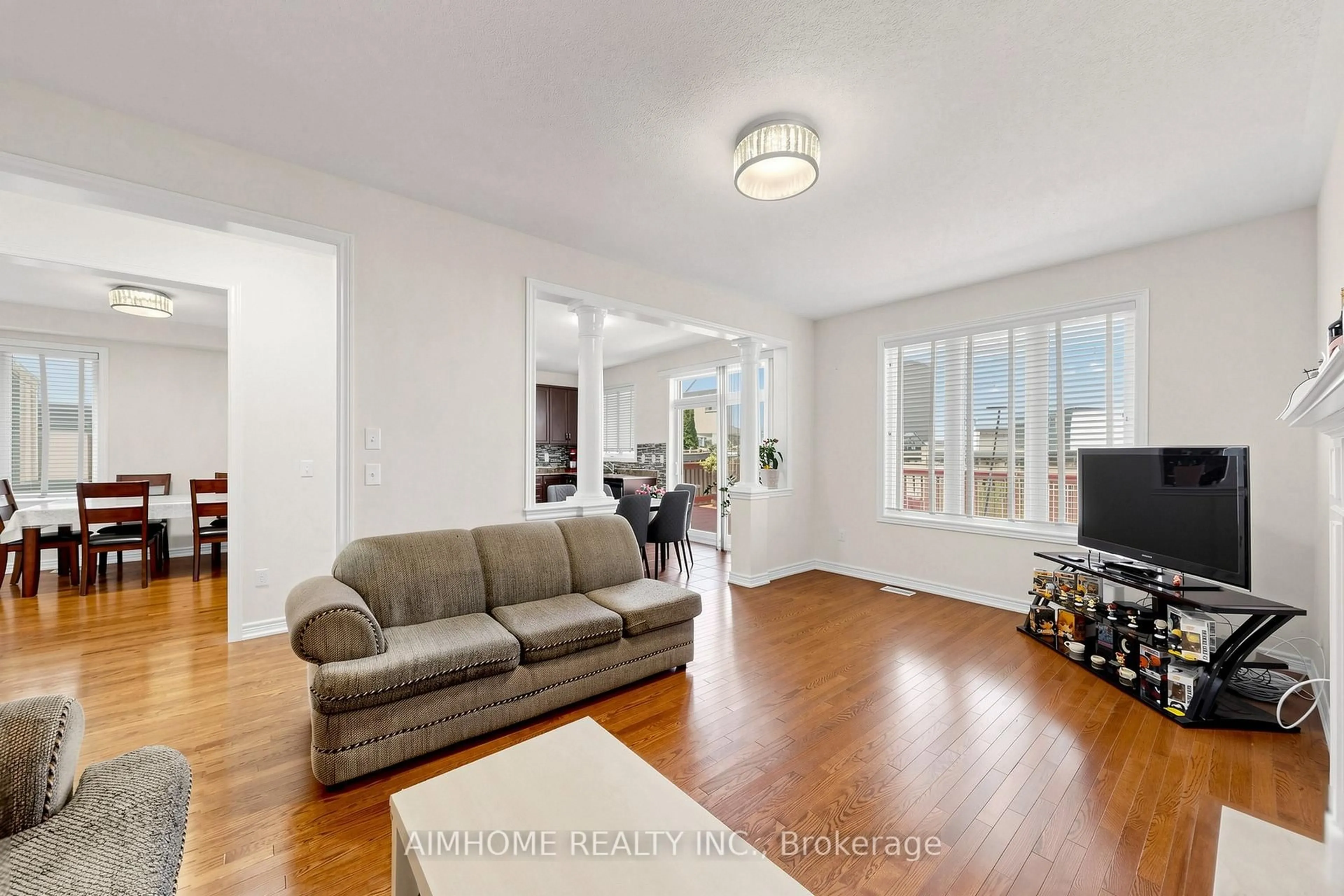 Living room with furniture, unknown for 6 Valerian St, Brampton Ontario L6P 3N9
