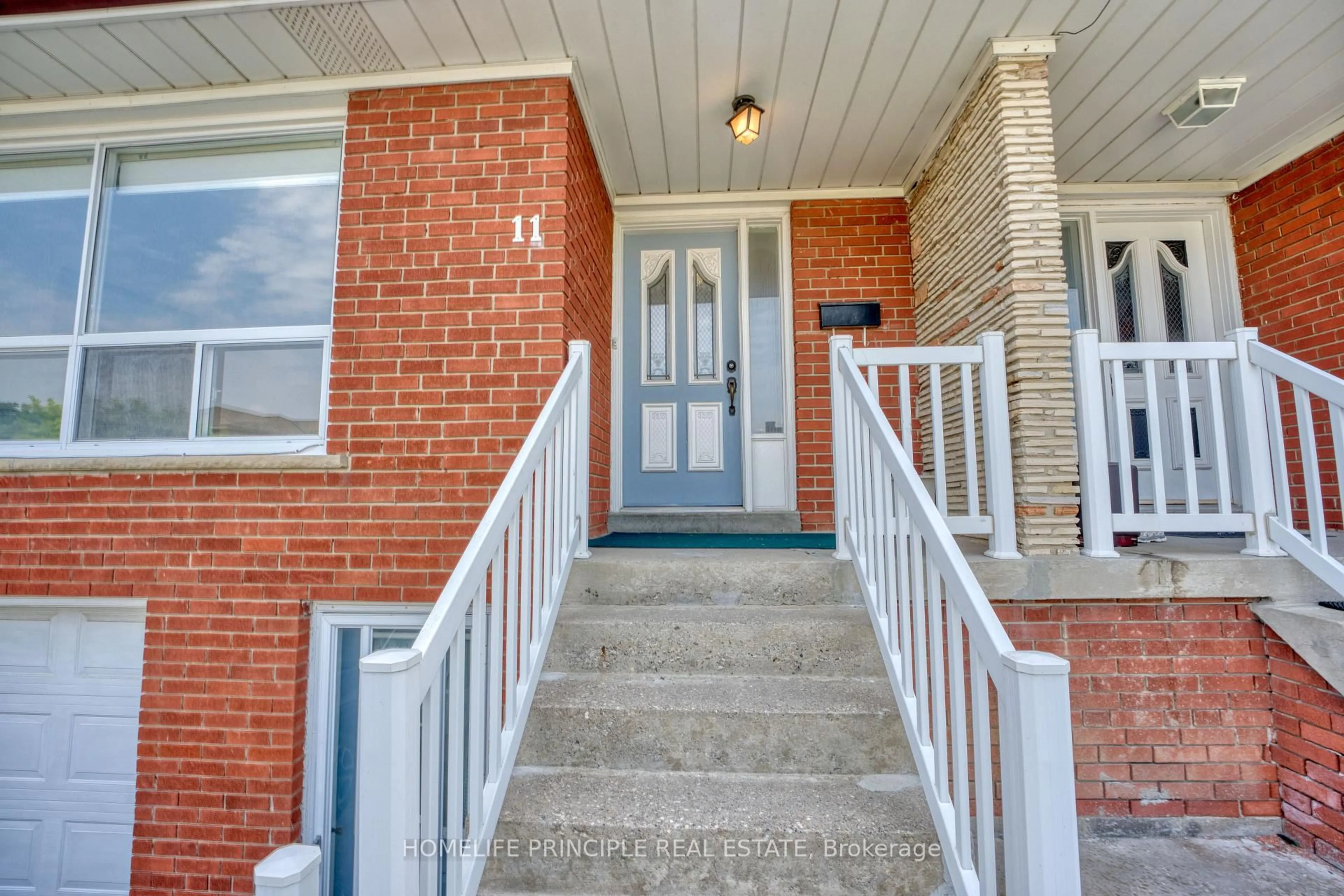 Unknown for 11 Sheila Crt, Toronto Ontario M9V 3M4