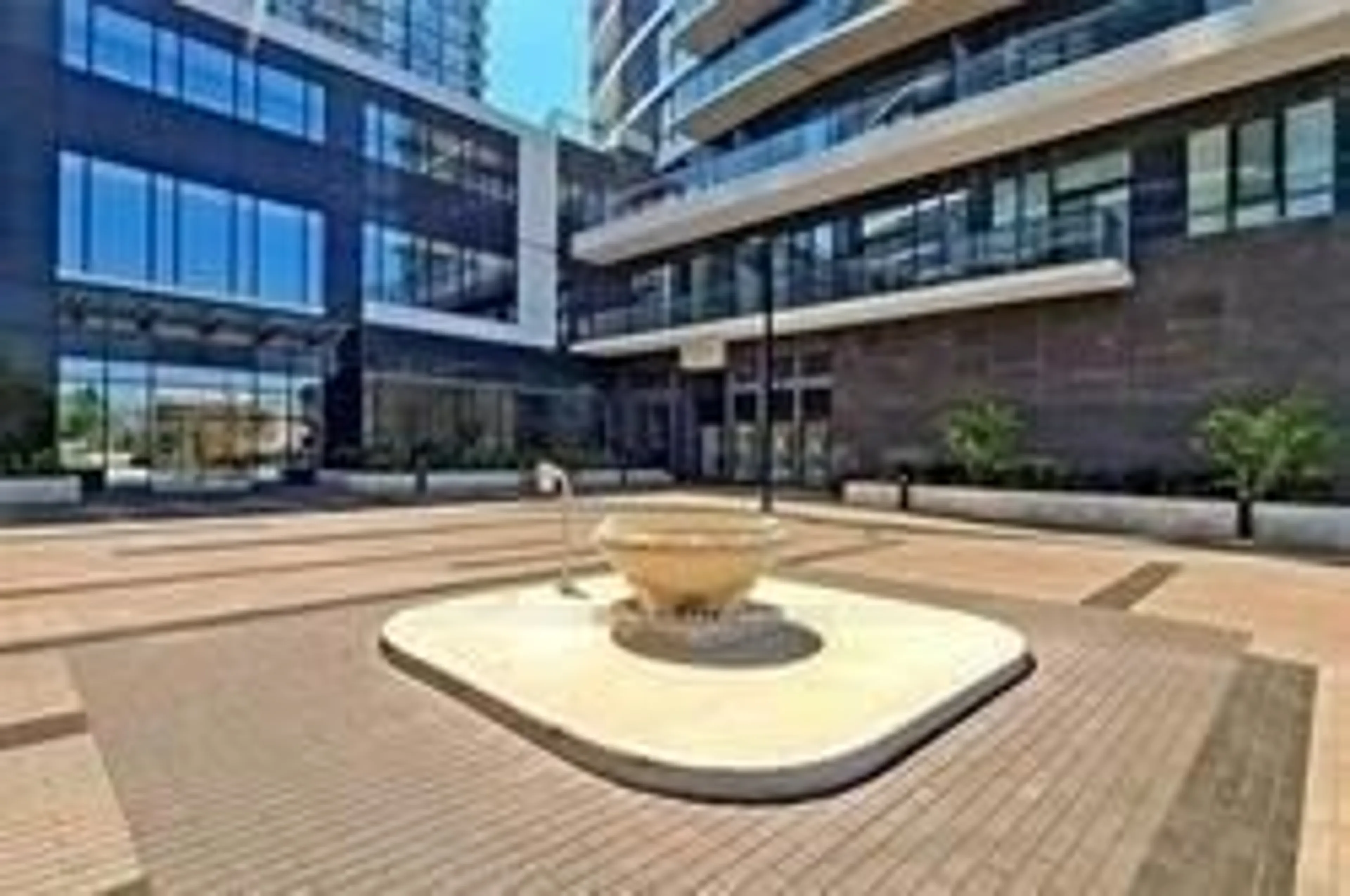 Patio, building for 65 Watergarden Dr #909, Mississauga Ontario L5R 1B2