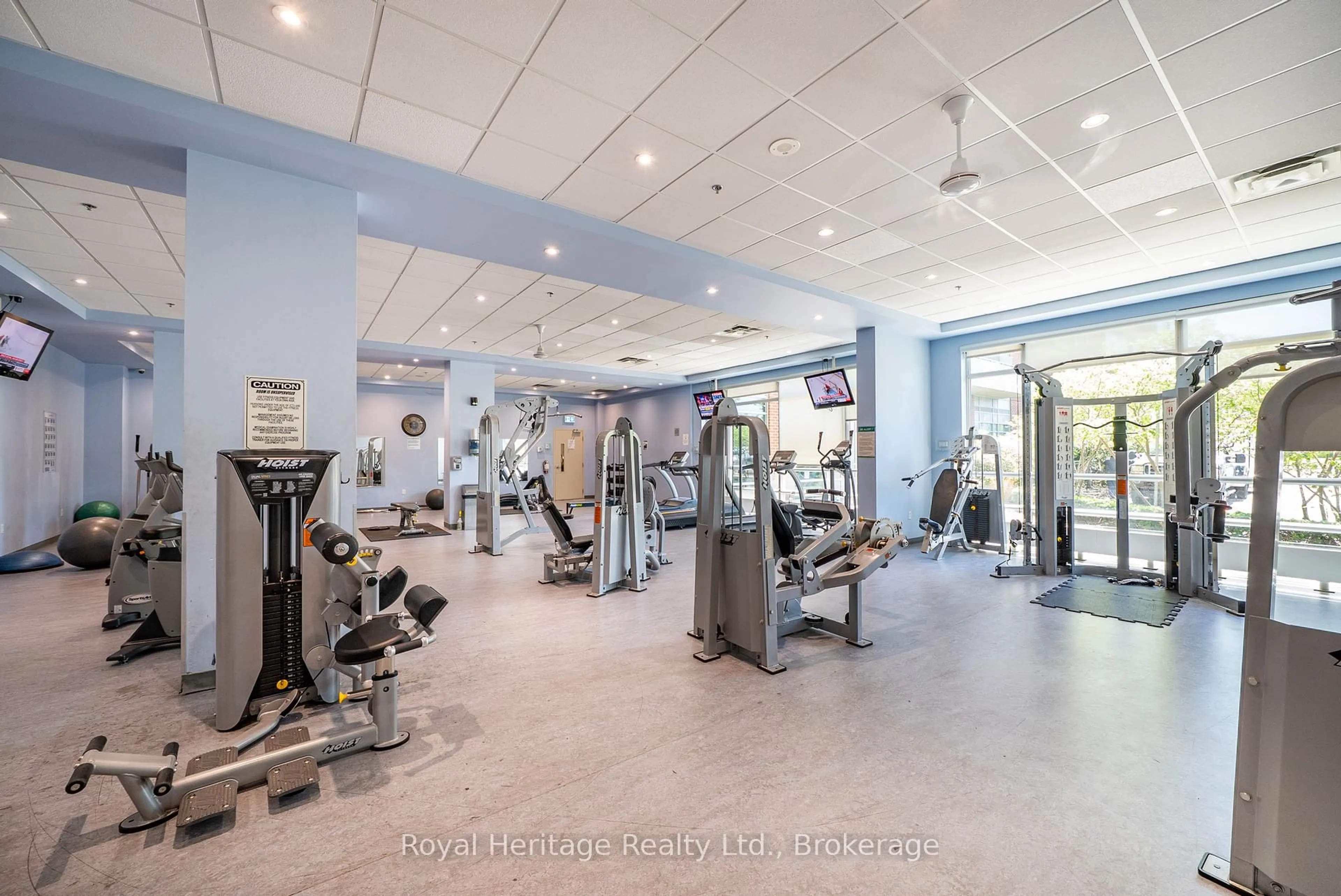 Gym or fitness room for 215 Queen St #1602, Brampton Ontario L6W 0A9