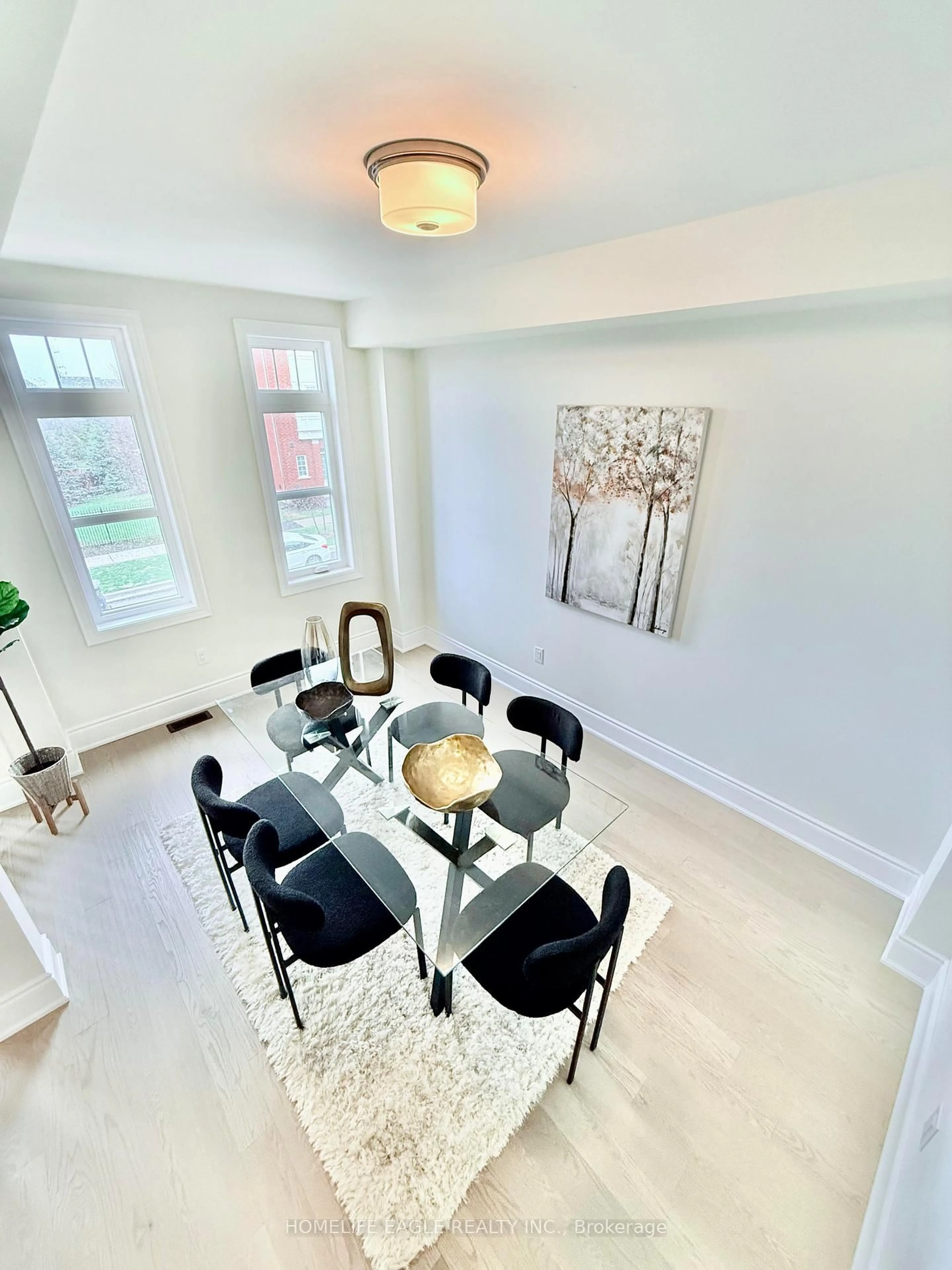 Dining room, ceramic/tile floor for 24 Foxsparrow Rd, Brampton Ontario L6R 4E1