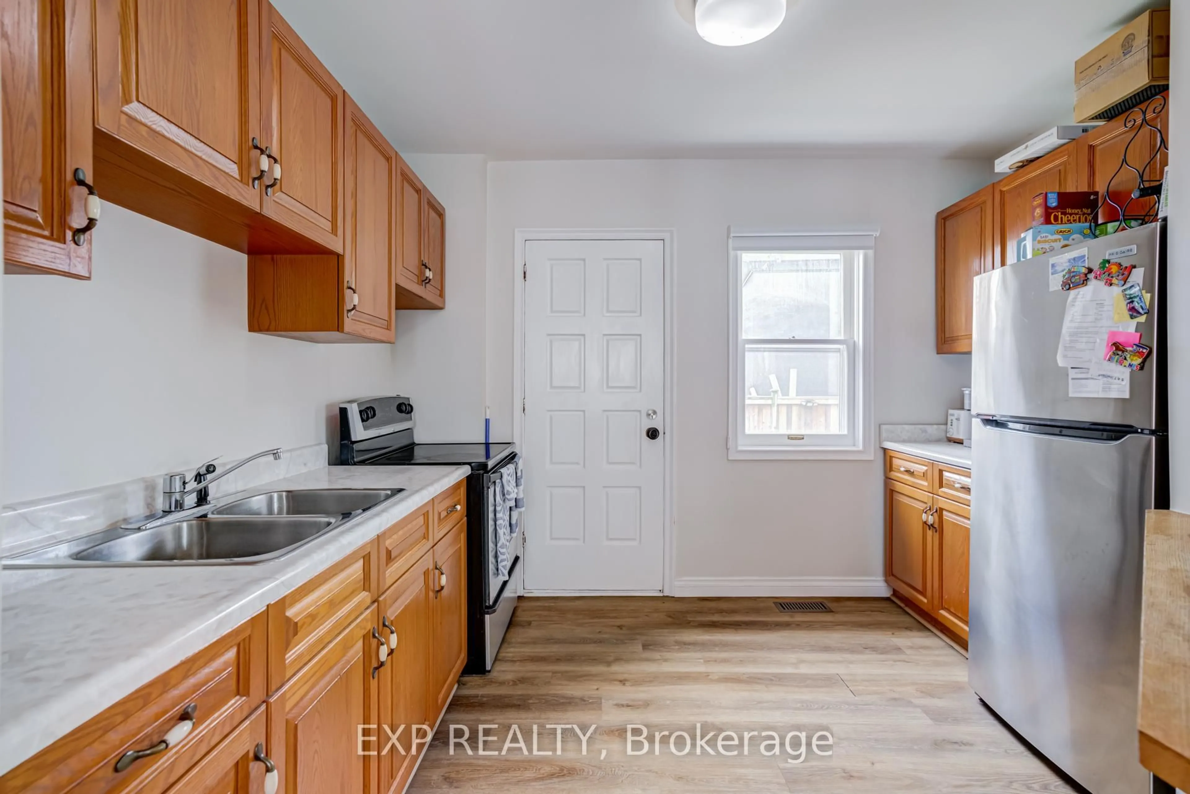 Standard kitchen, unknown for 5 Laxis Ave, Toronto Ontario M6M 2K6