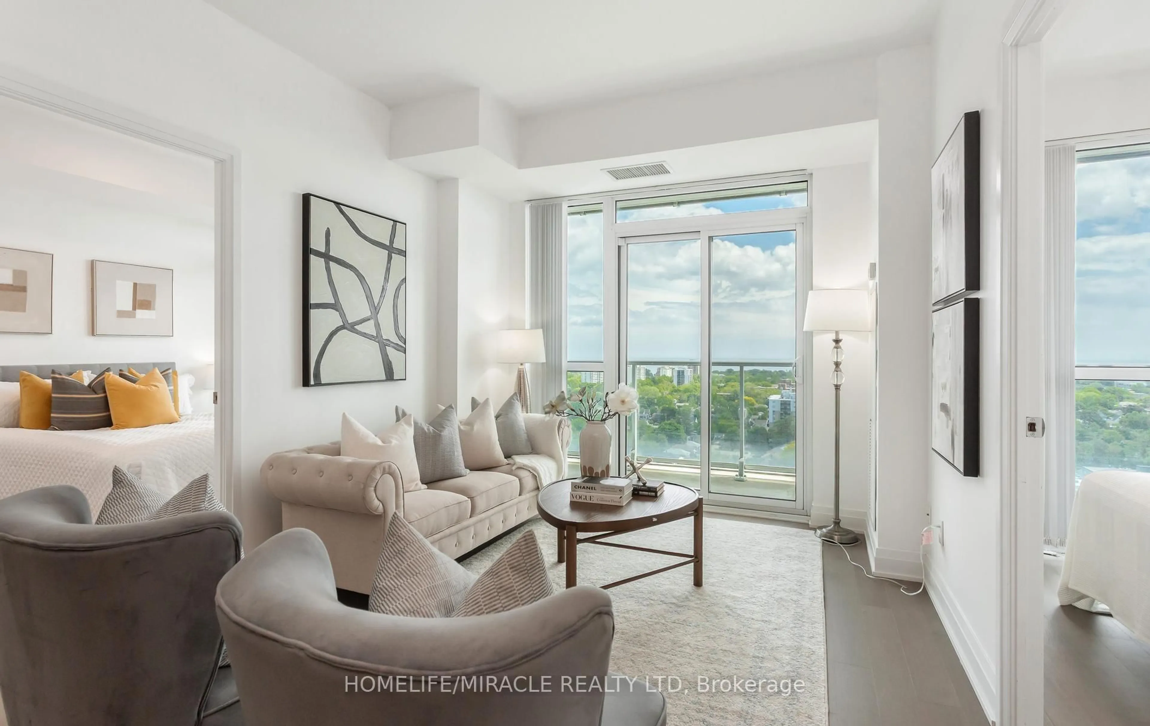 Living room with furniture, unknown for 55 Speers Rd #1605, Oakville Ontario L6K 0H9