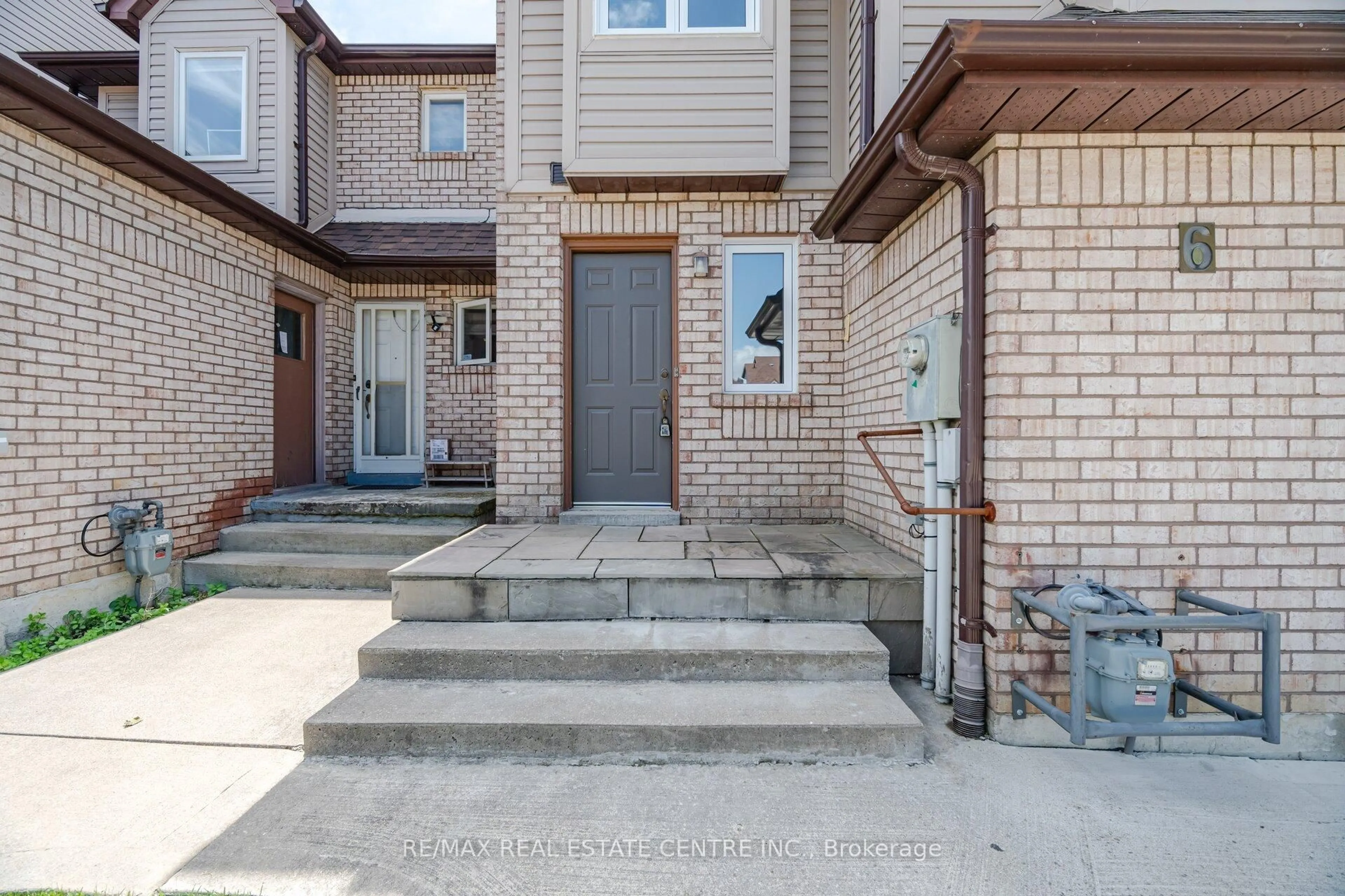 Home with brick exterior material, street for 6 Ashbrook Way, Brampton Ontario L6Y 4R5