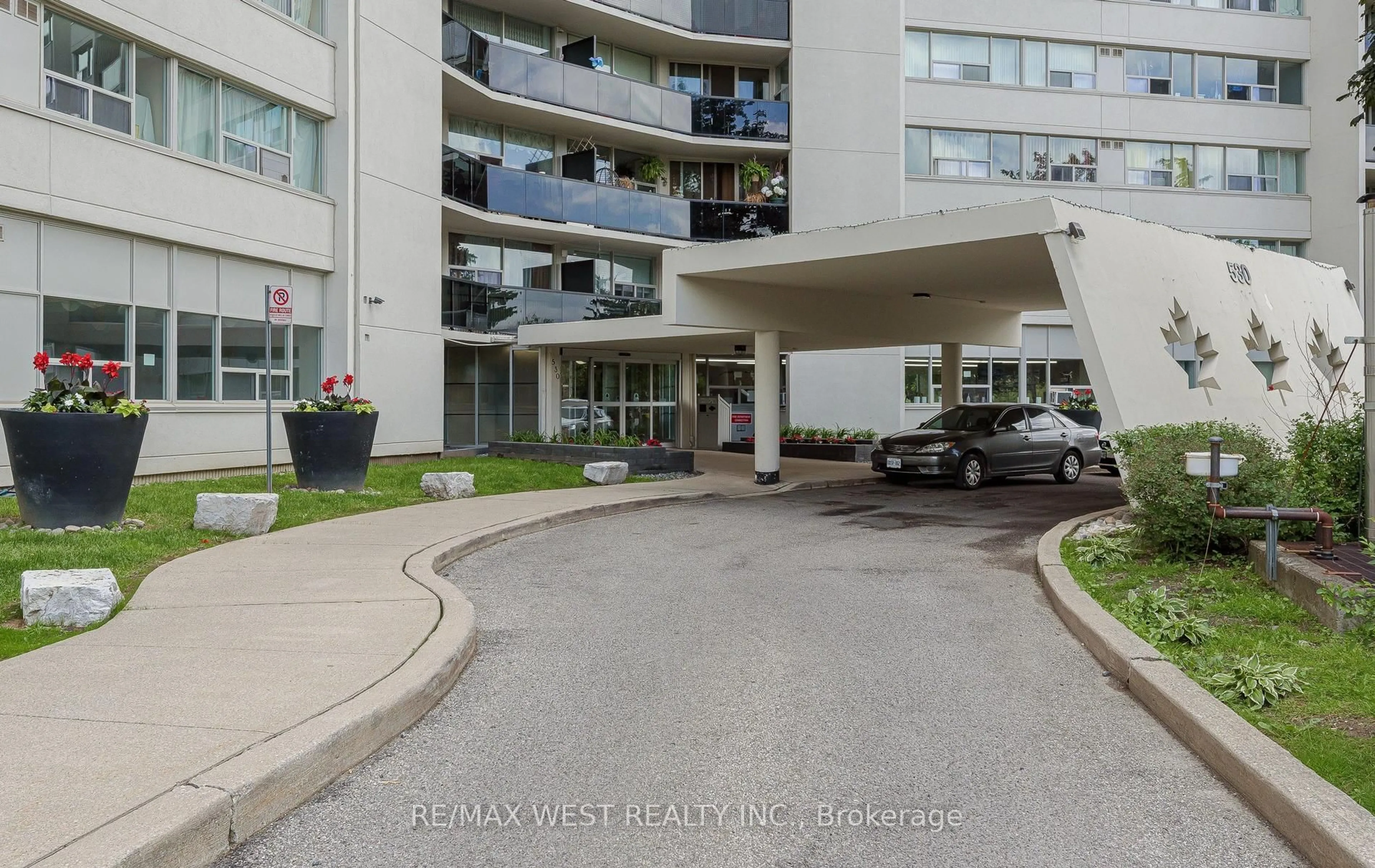 Unknown for 530 Lolita Gdns #1407, Mississauga Ontario L5A 3T2